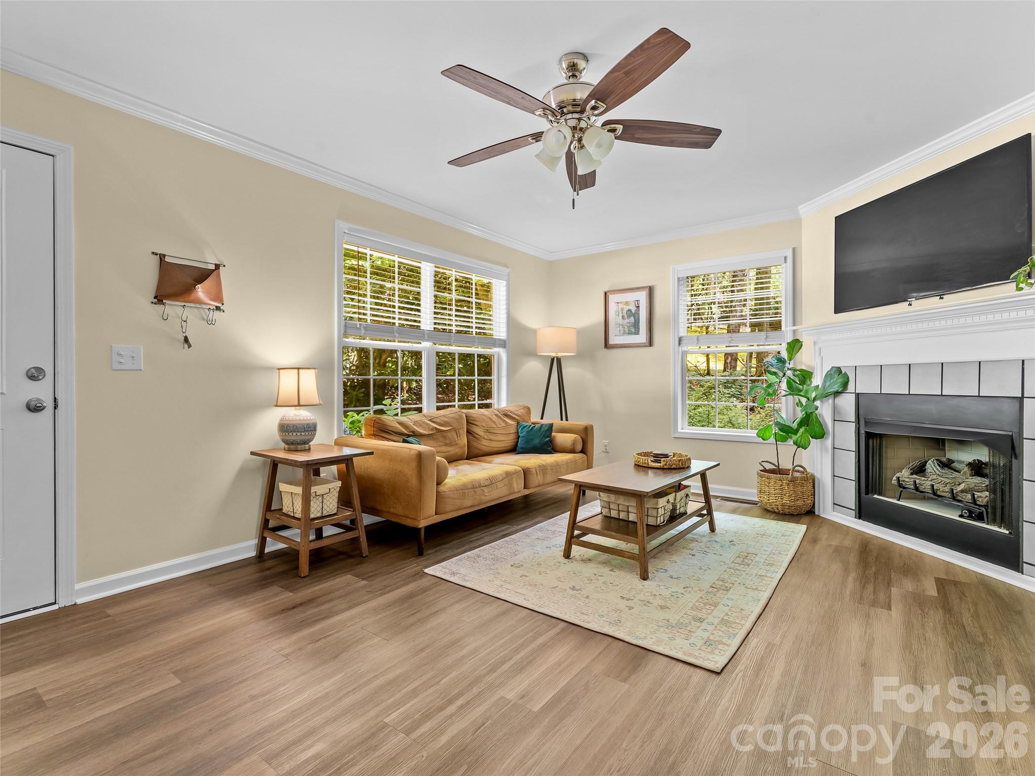 53 Honeysuckle Ridge Road Property Photo 6
