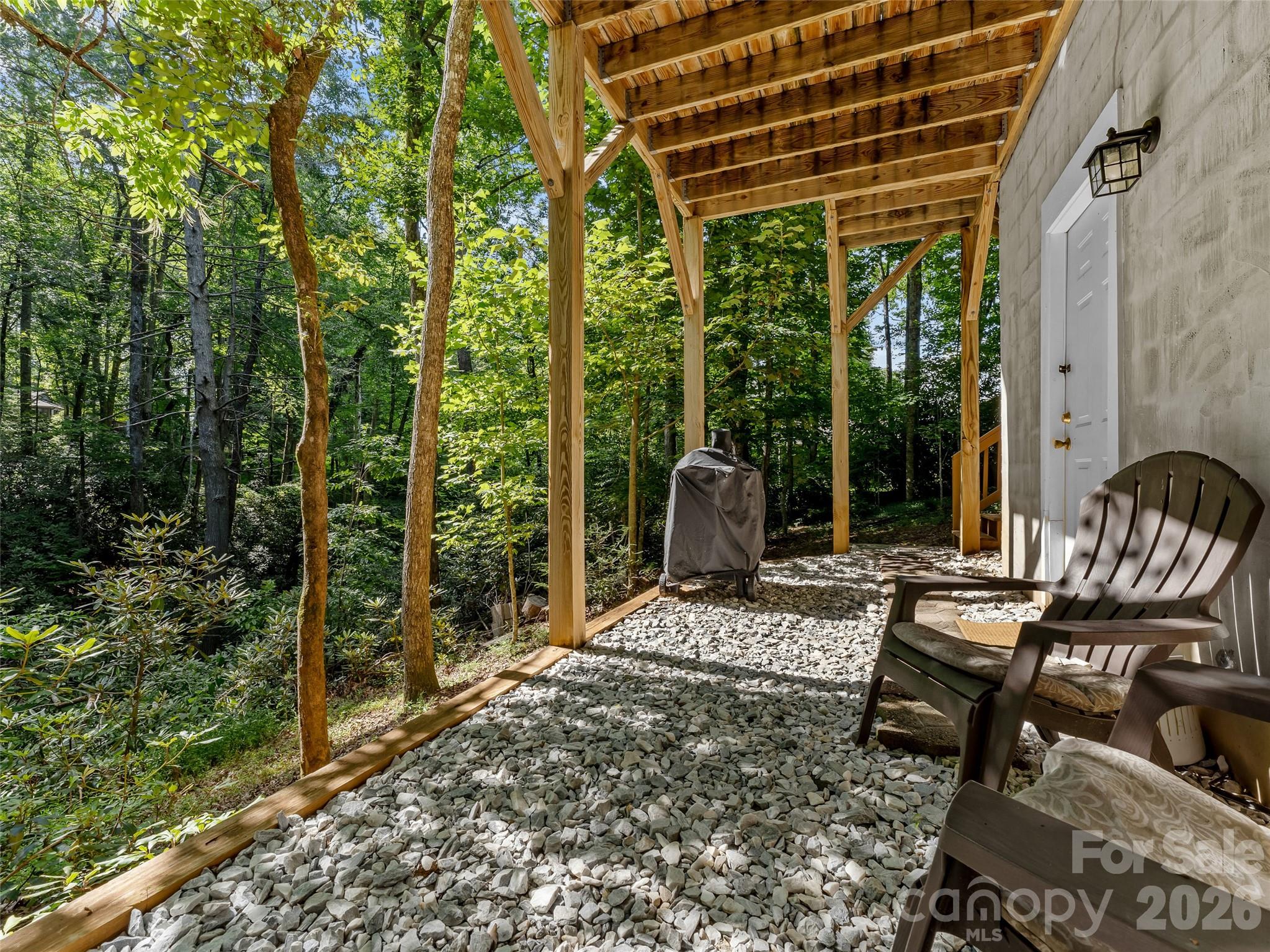 53 Honeysuckle Ridge Road Property Photo 28