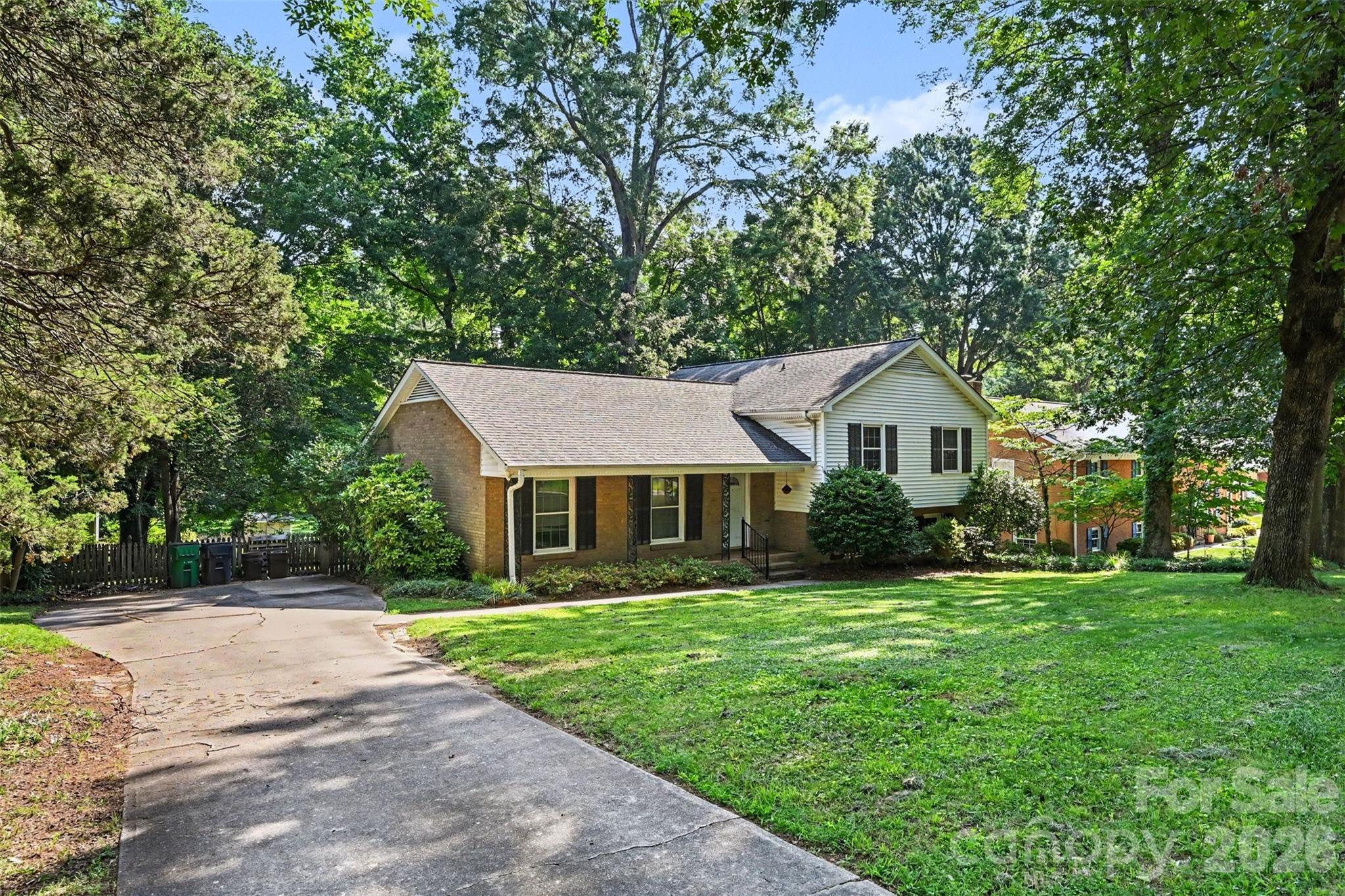 6207 Honegger Drive Property Photo 2