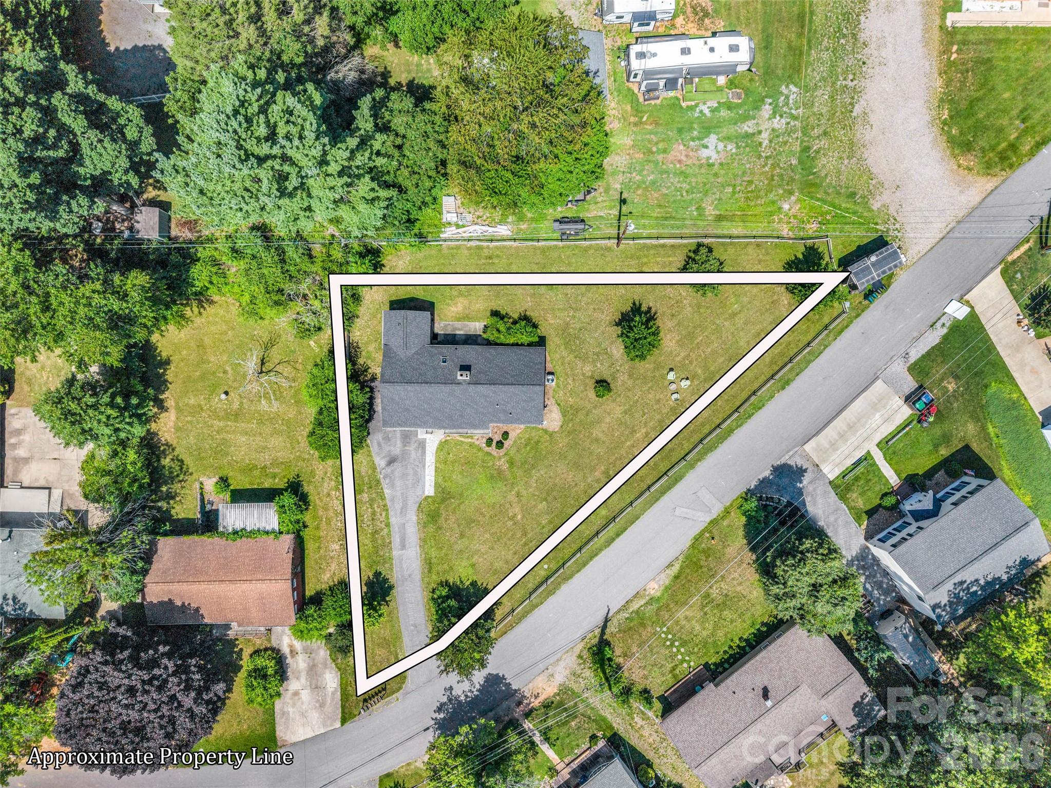 215 Varden Place Property Photo 7