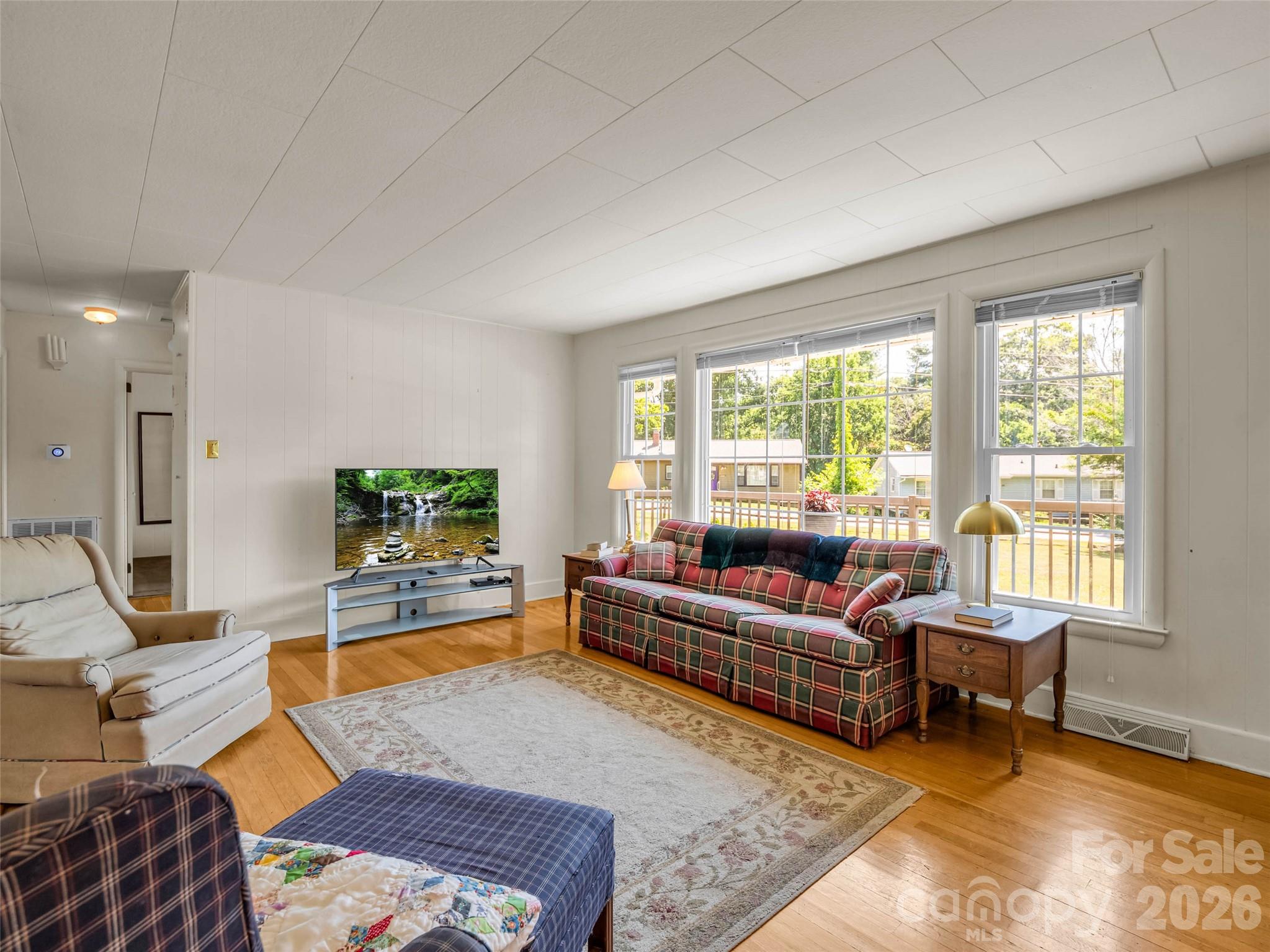 215 Varden Place Property Photo 12