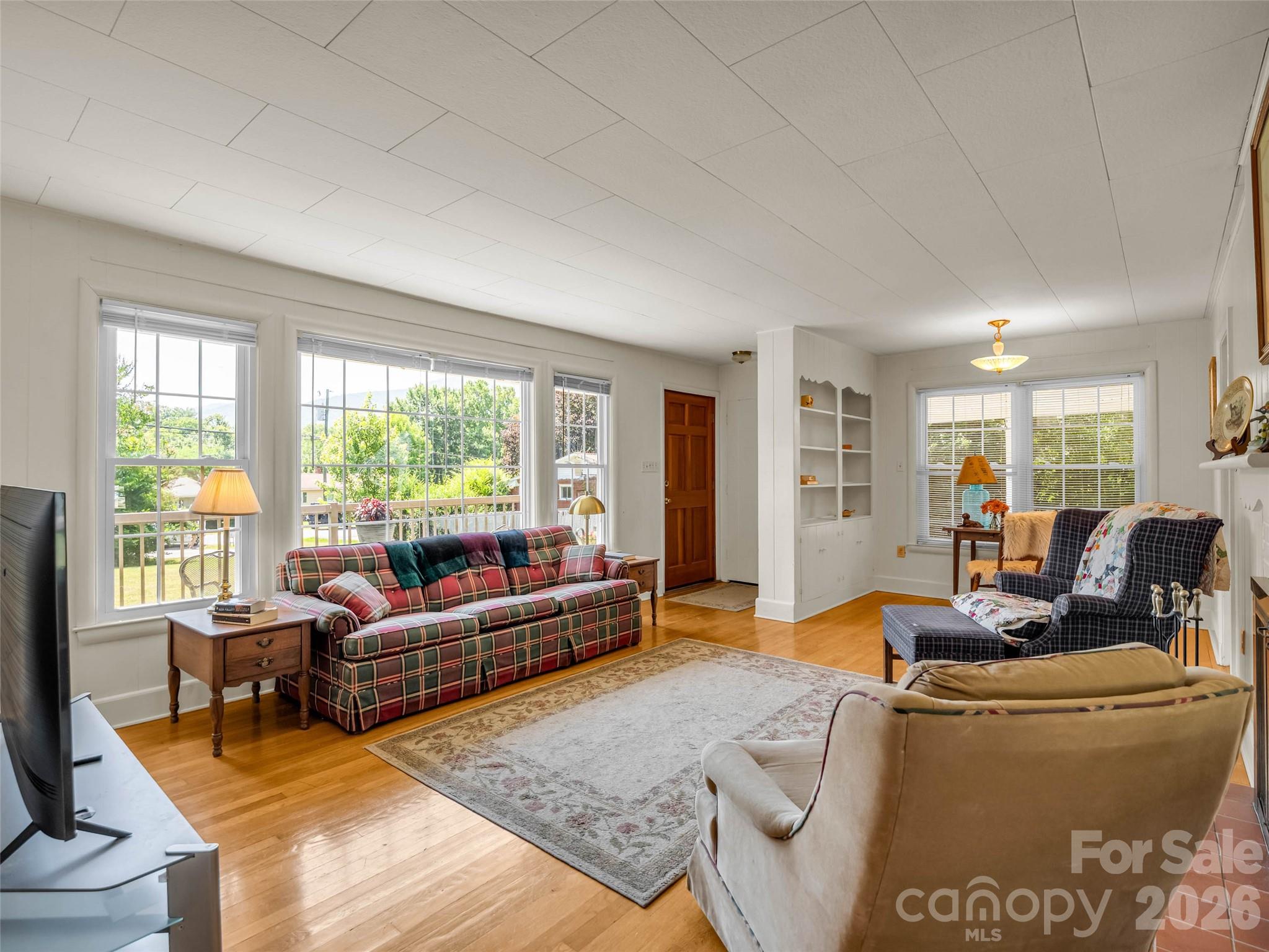 215 Varden Place Property Photo 13