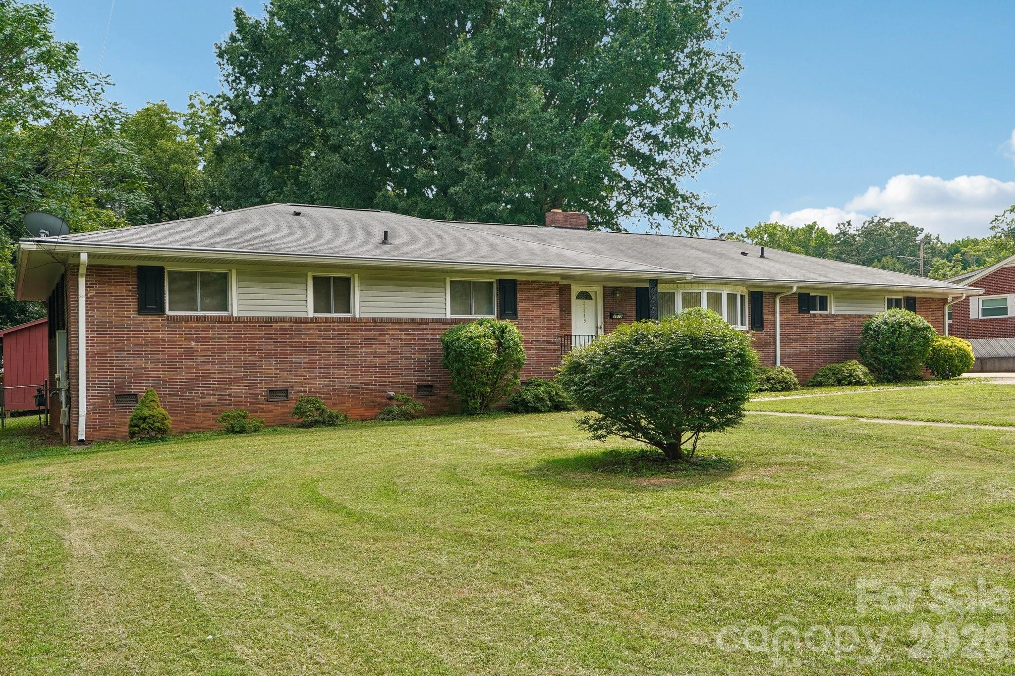 2819 Gardner Park Drive Property Photo 2
