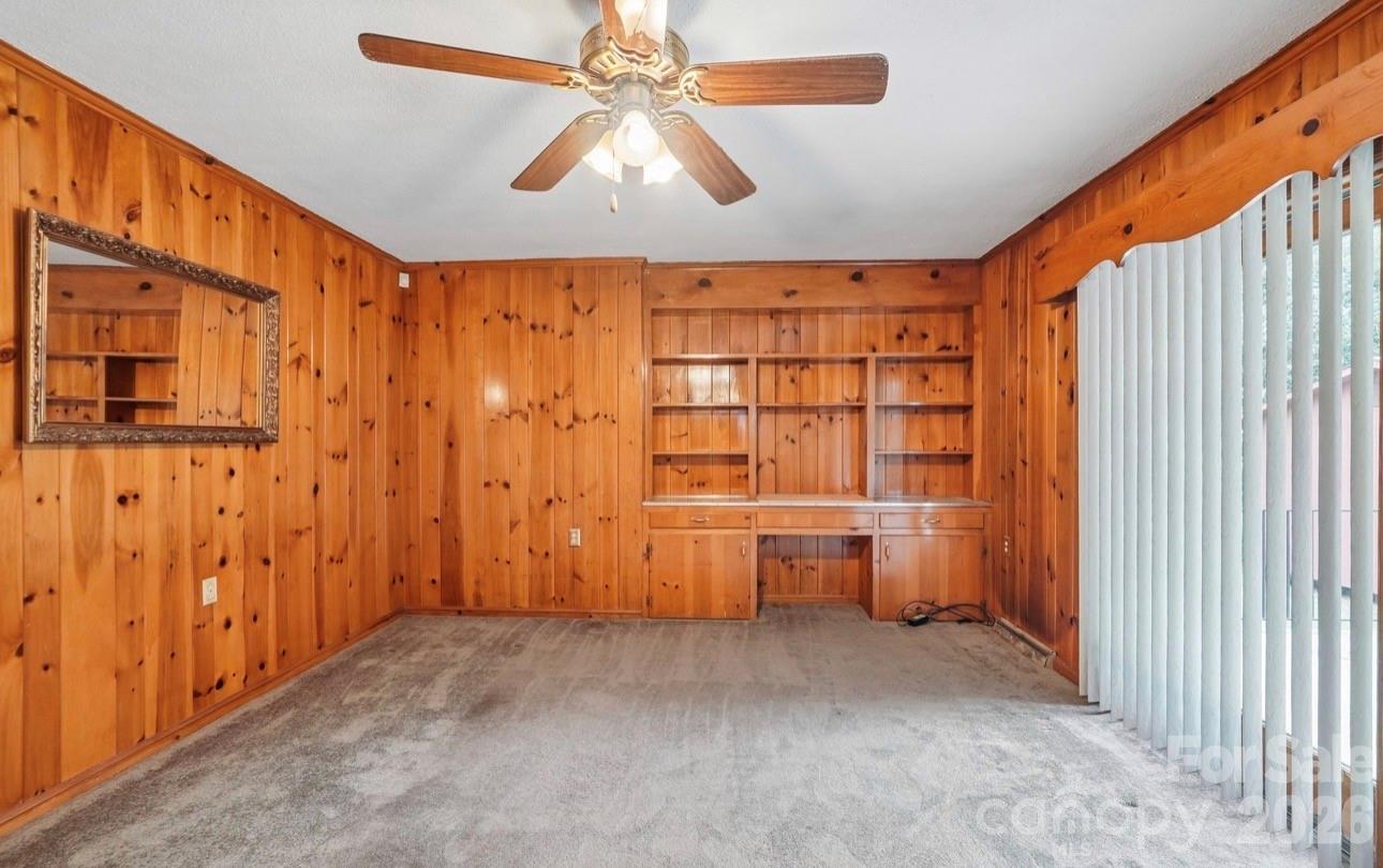 2819 Gardner Park Drive Property Photo 9