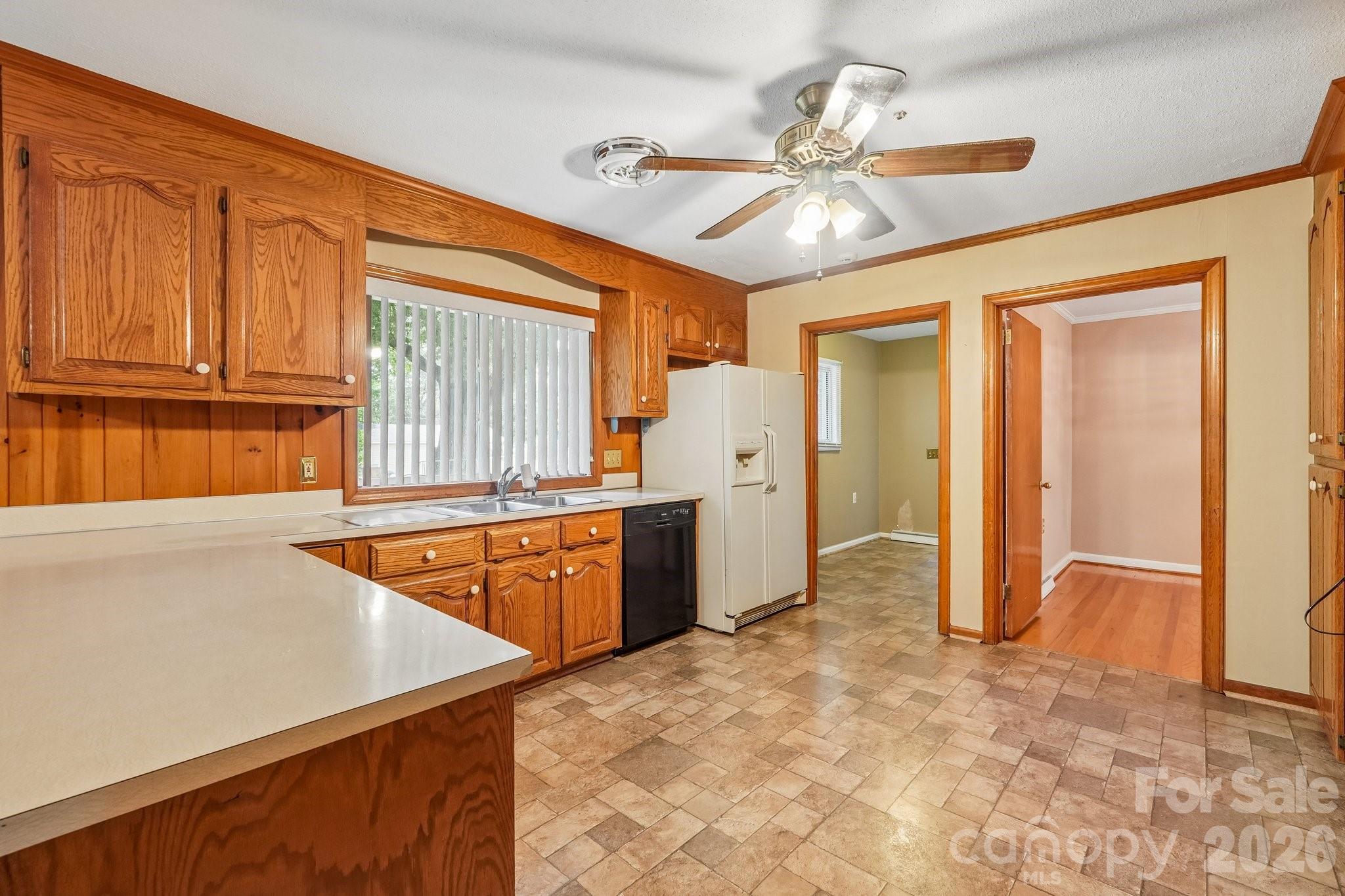 2819 Gardner Park Drive Property Photo 11