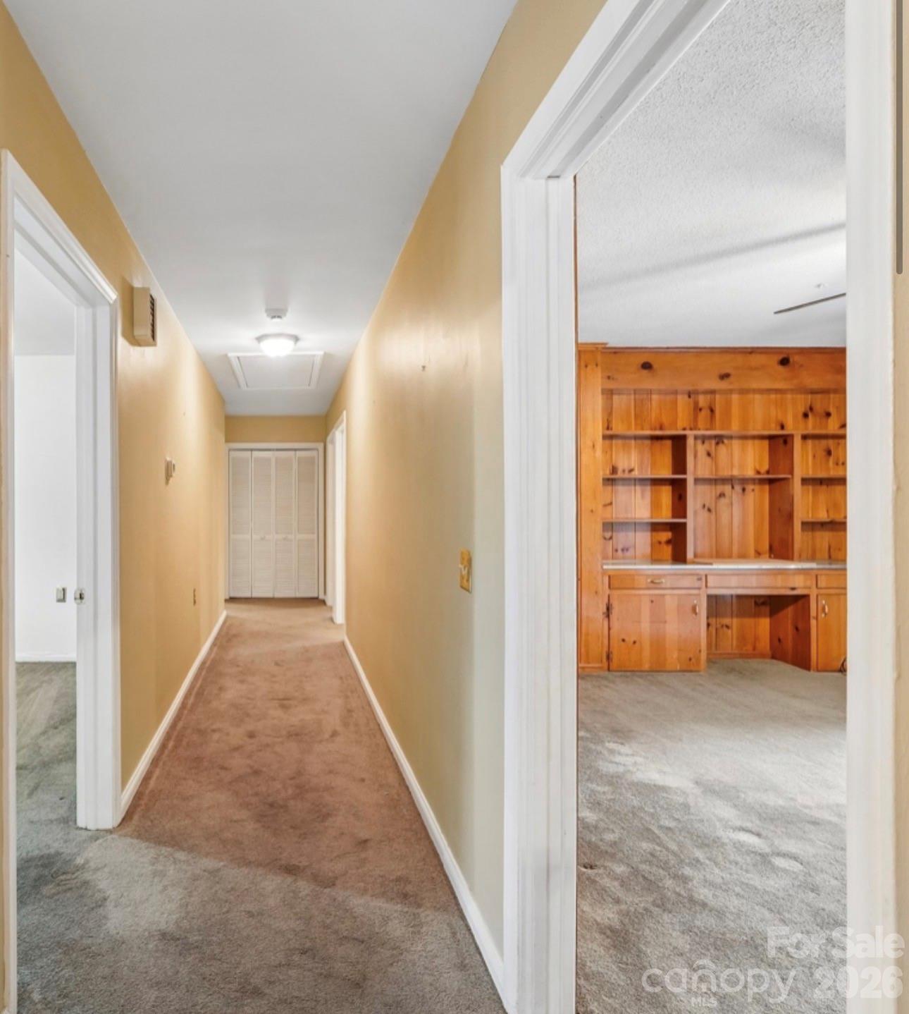 2819 Gardner Park Drive Property Photo 12
