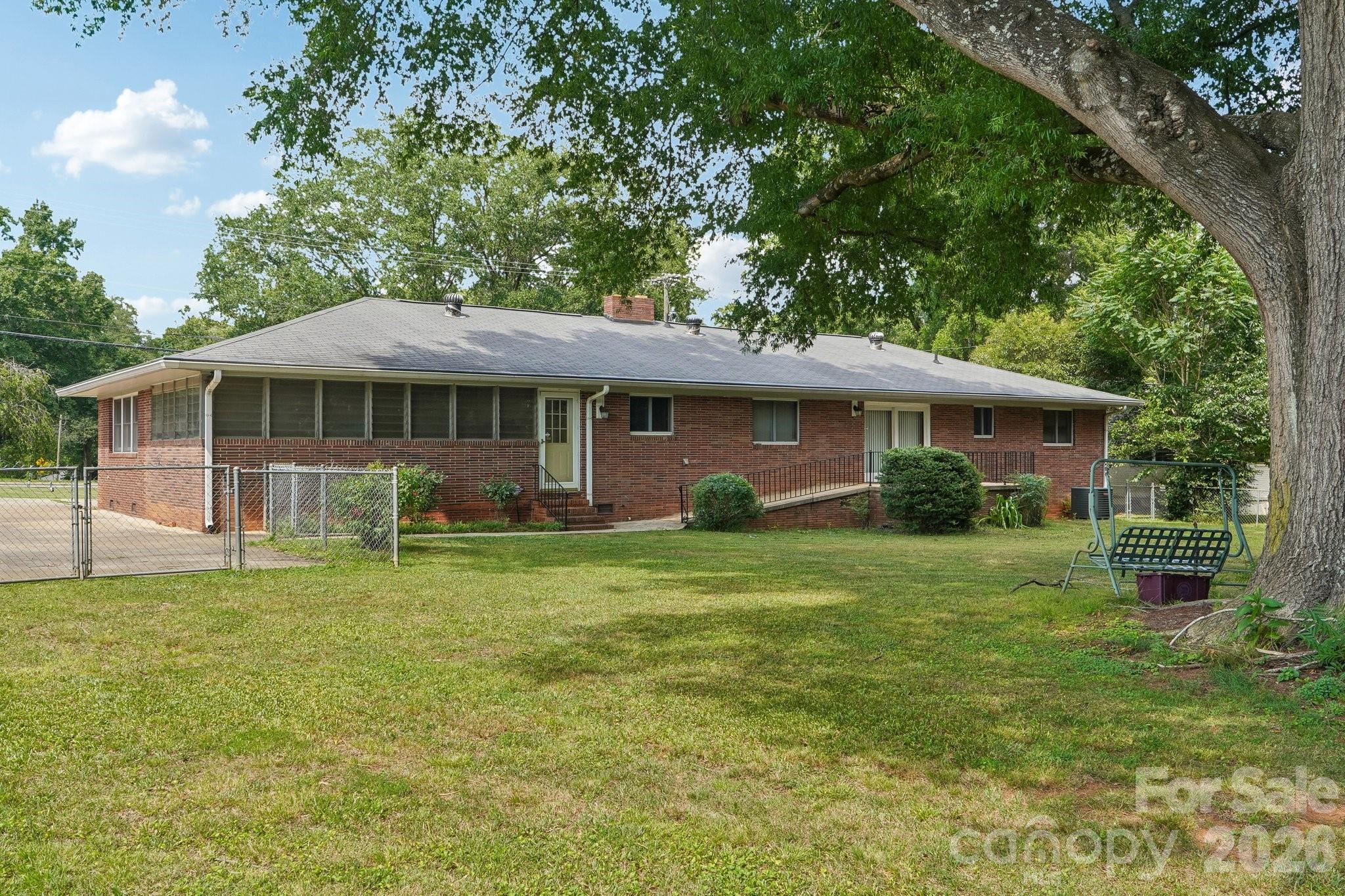 2819 Gardner Park Drive Property Photo 22