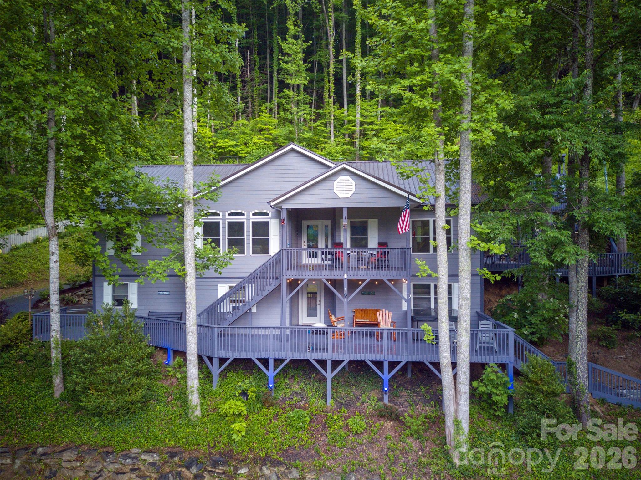 7 Higel Lane Property Photo 1