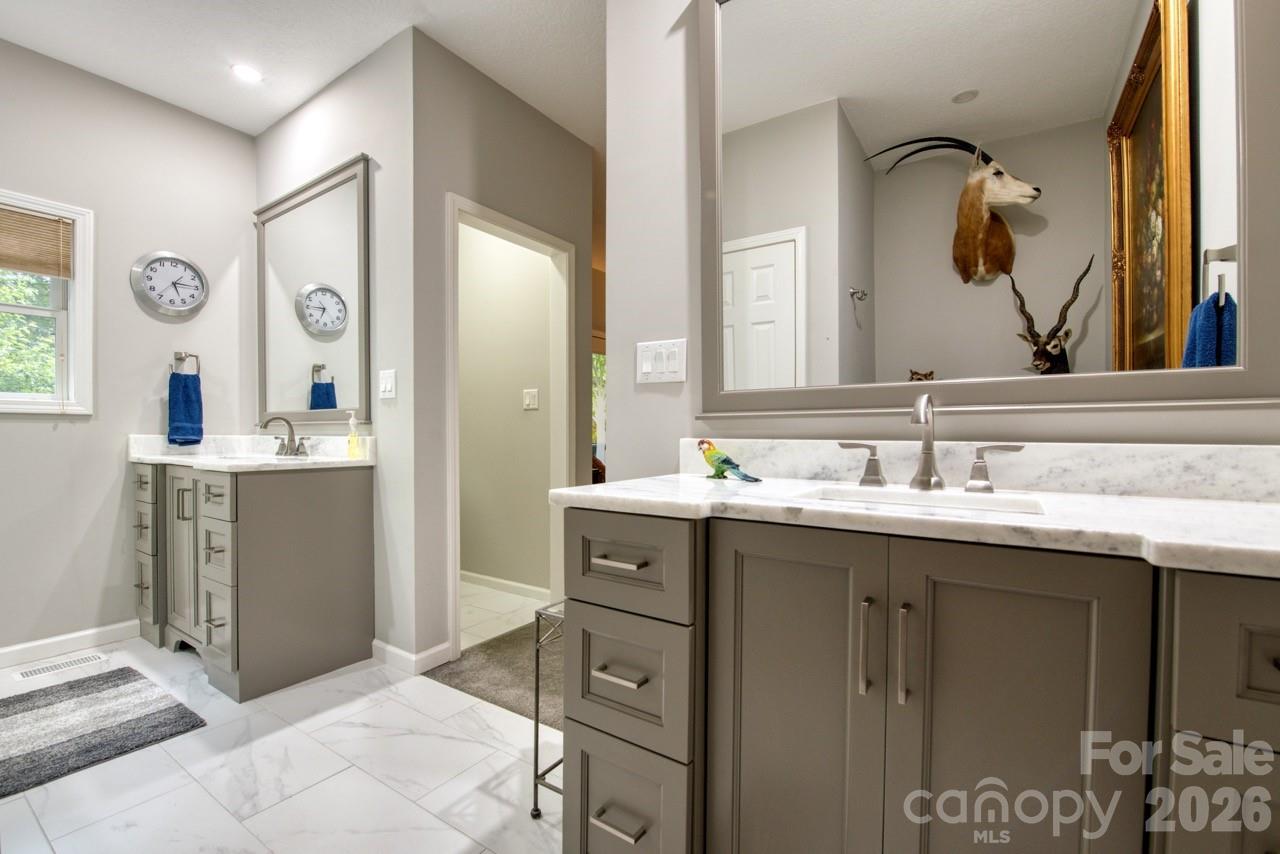 7 Higel Lane Property Photo 16