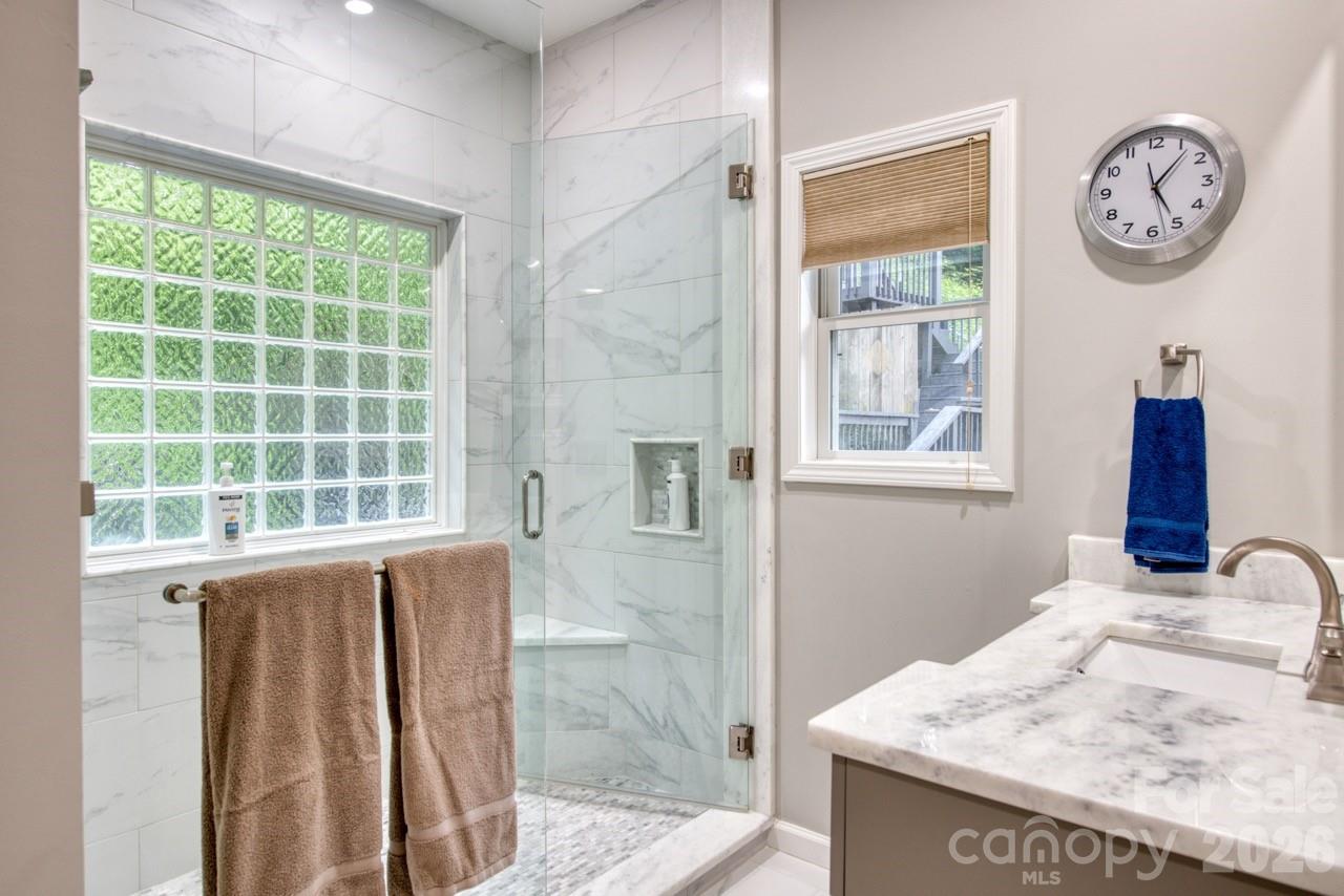 7 Higel Lane Property Photo 17