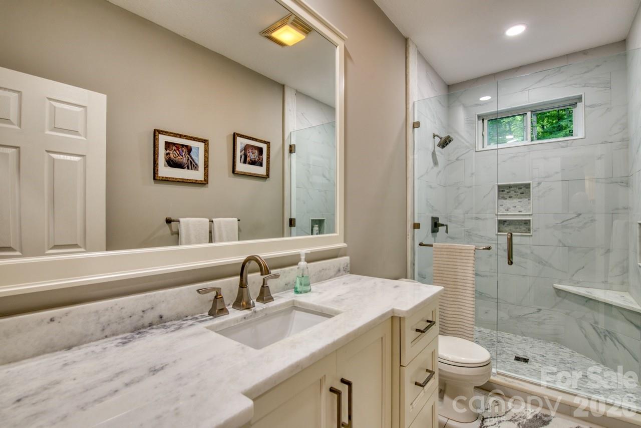 7 Higel Lane Property Photo 21