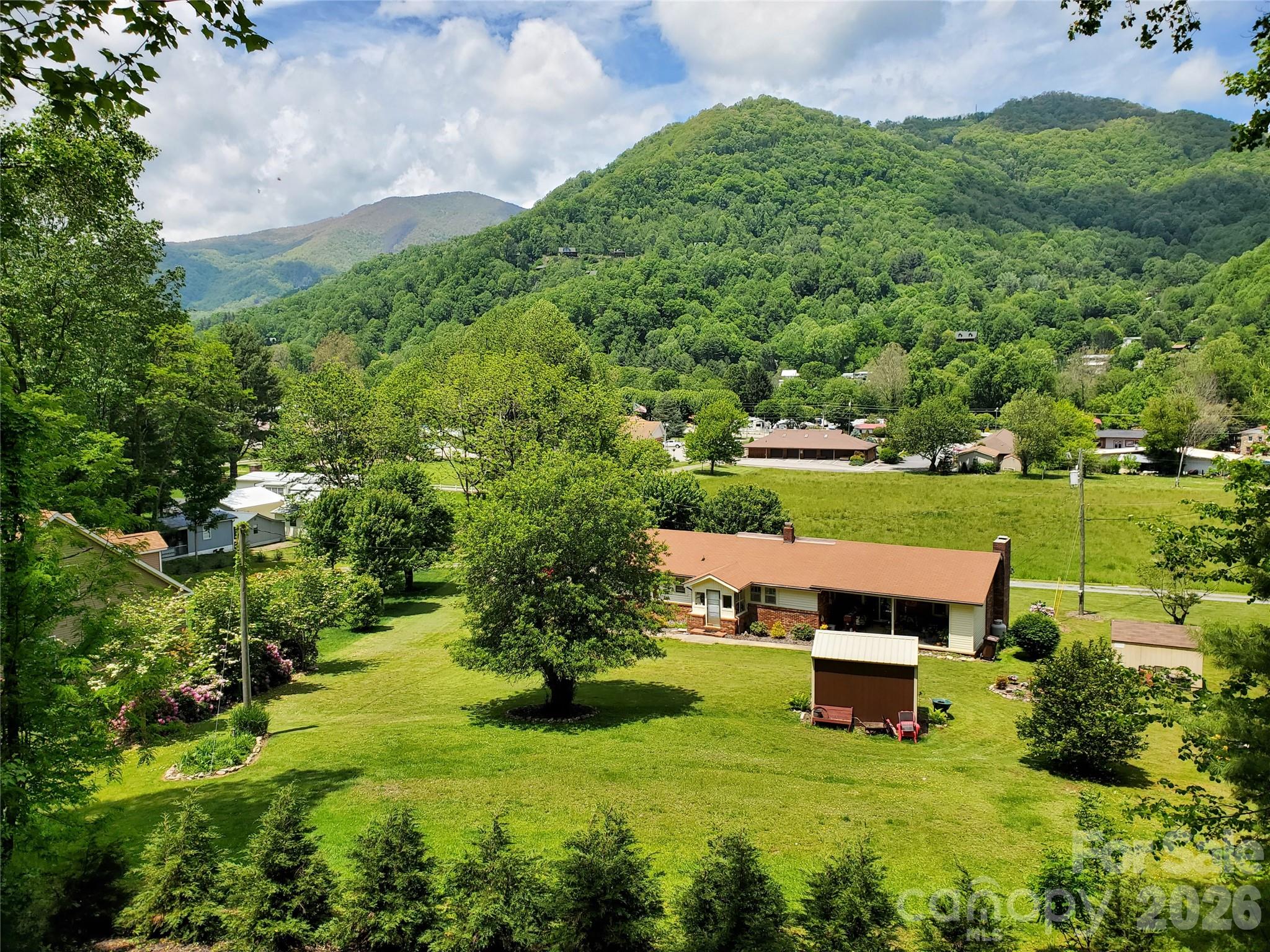 7 Higel Lane Property Photo 38