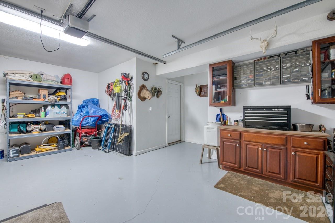 7 Higel Lane Property Photo 39