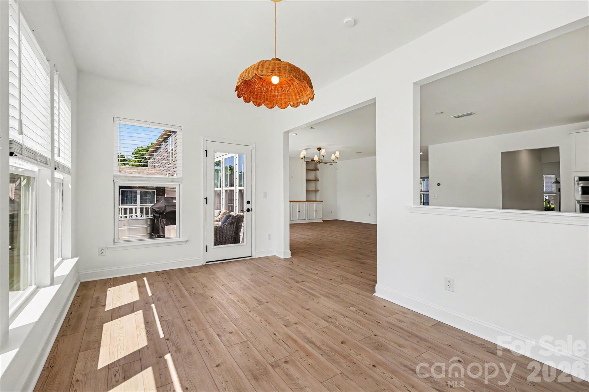 14125 Glaswick Drive Property Photo 13