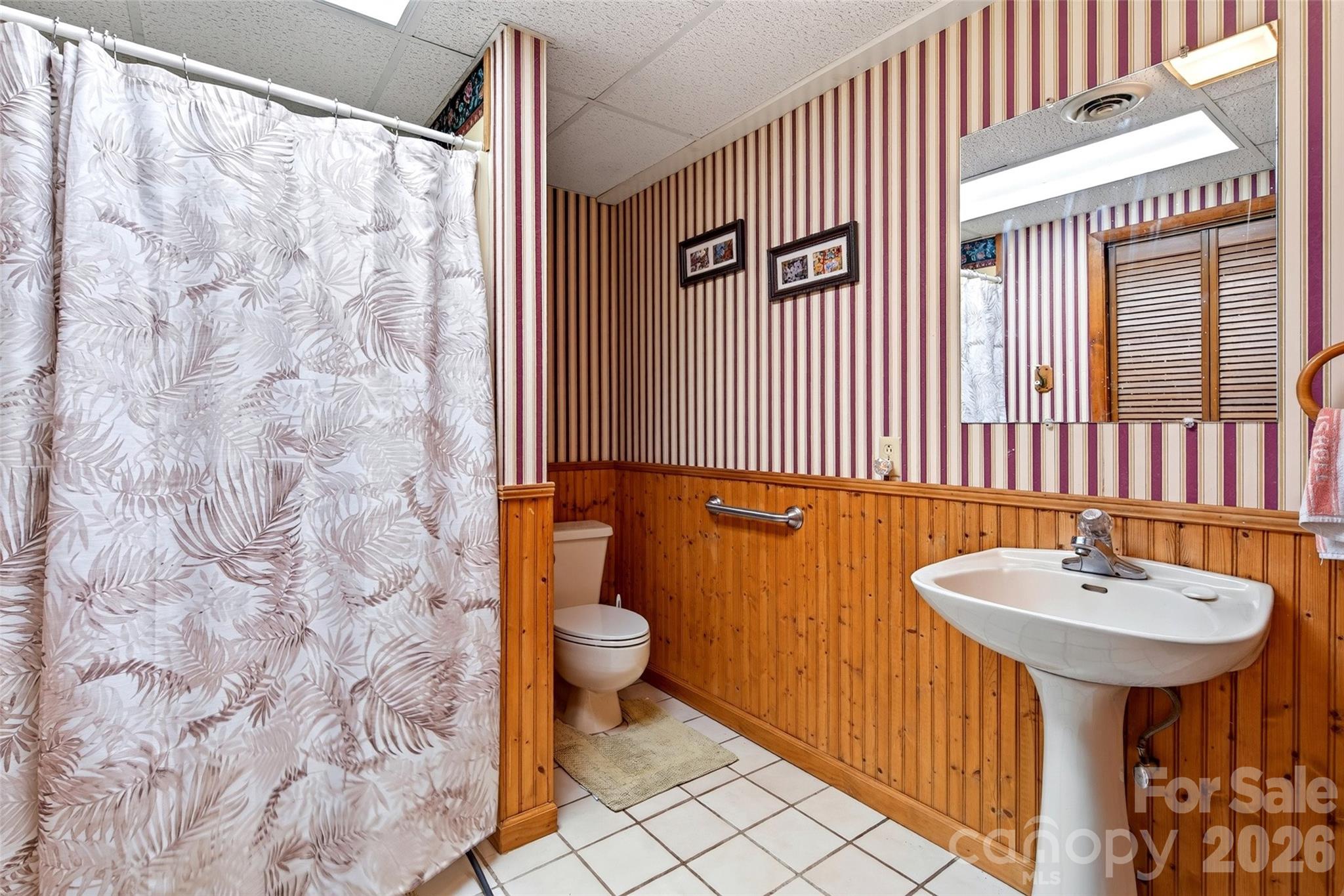 1347 Wipprecht Drive Property Photo 37