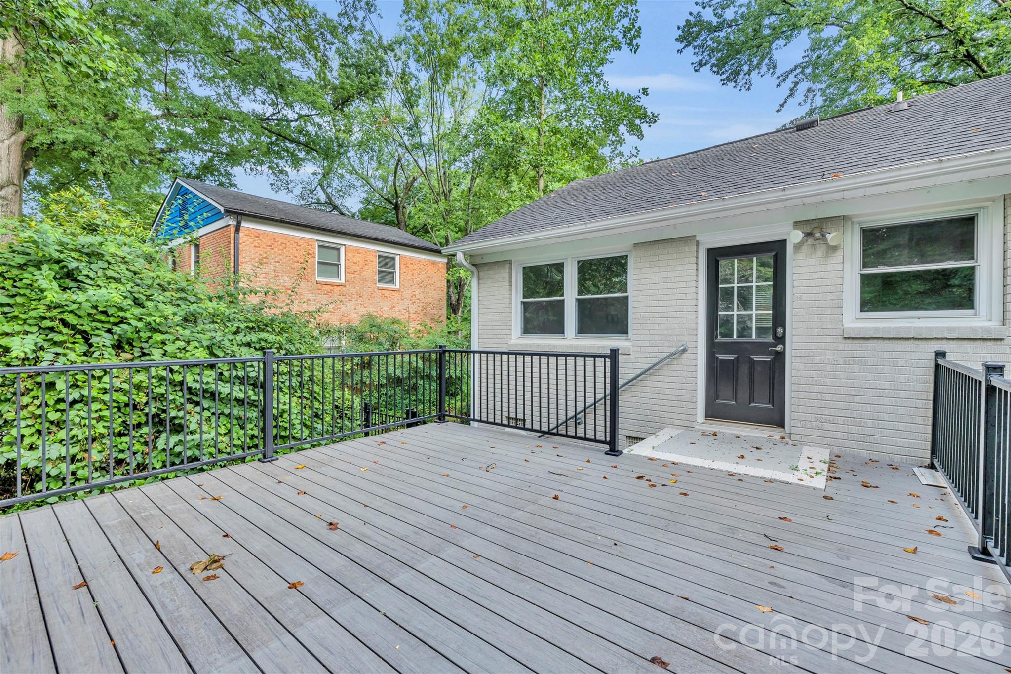 5312 Furman Place Property Photo 16
