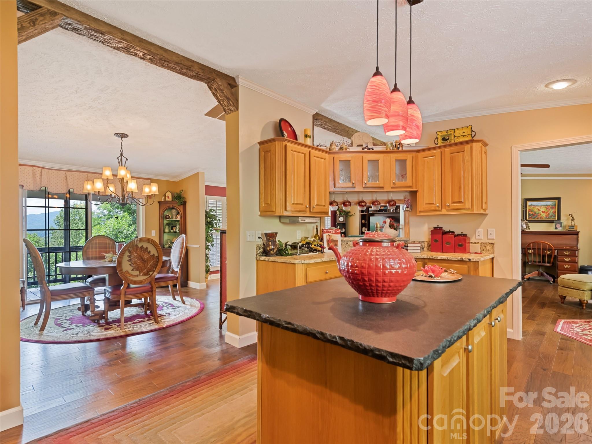 412 Gaddy Heights Property Photo 15