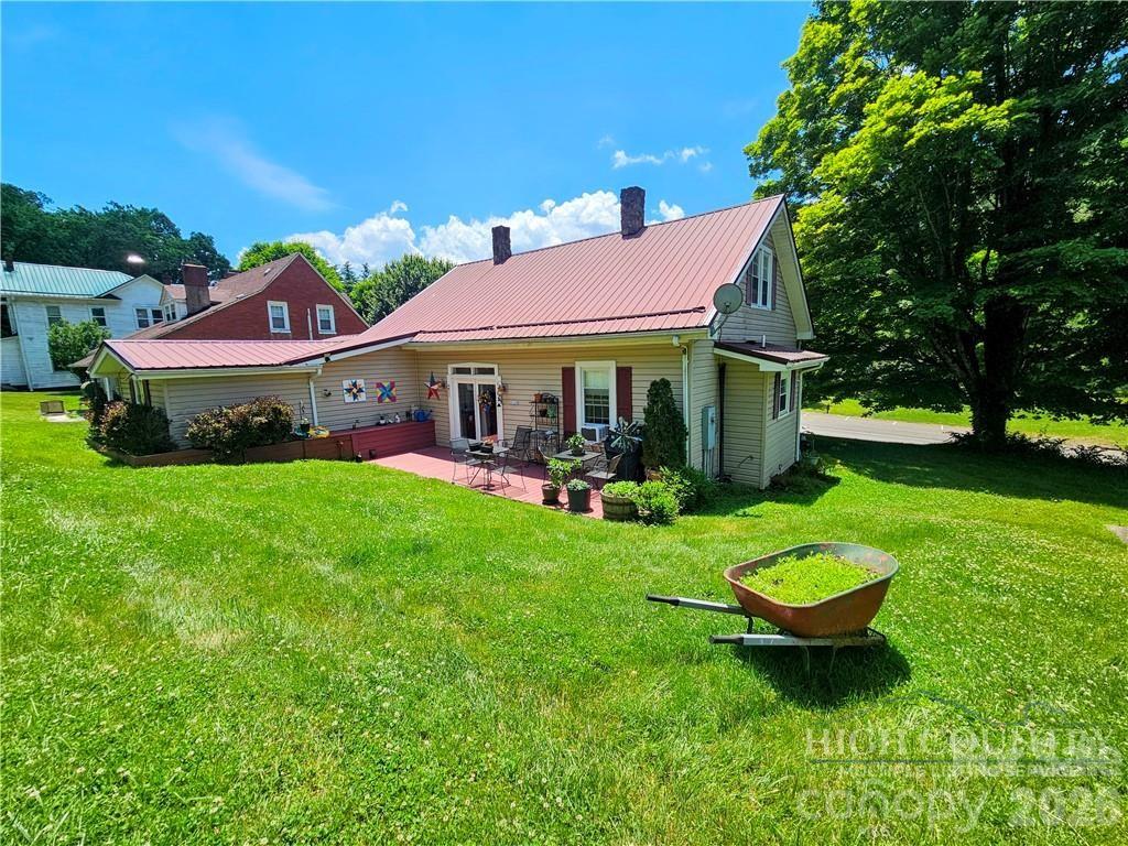 9216 Nc Highway 194 Highway Property Photo 31