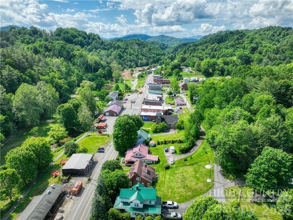 9216 Nc Highway 194 Highway Property Photo 40