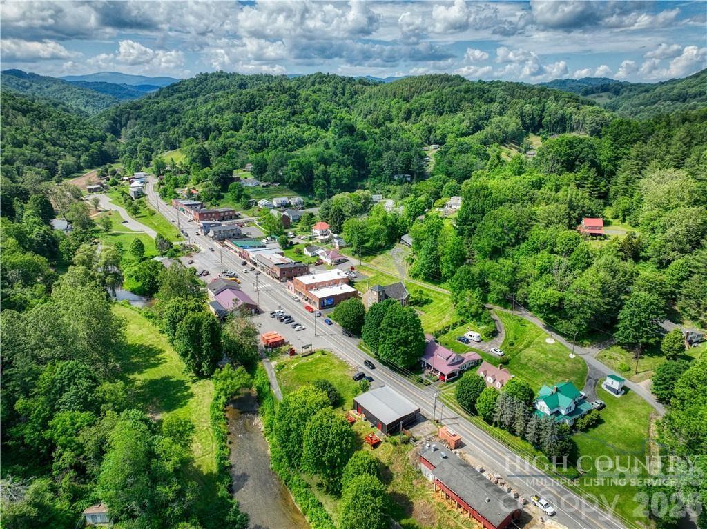 9216 Nc Highway 194 Highway Property Photo 42