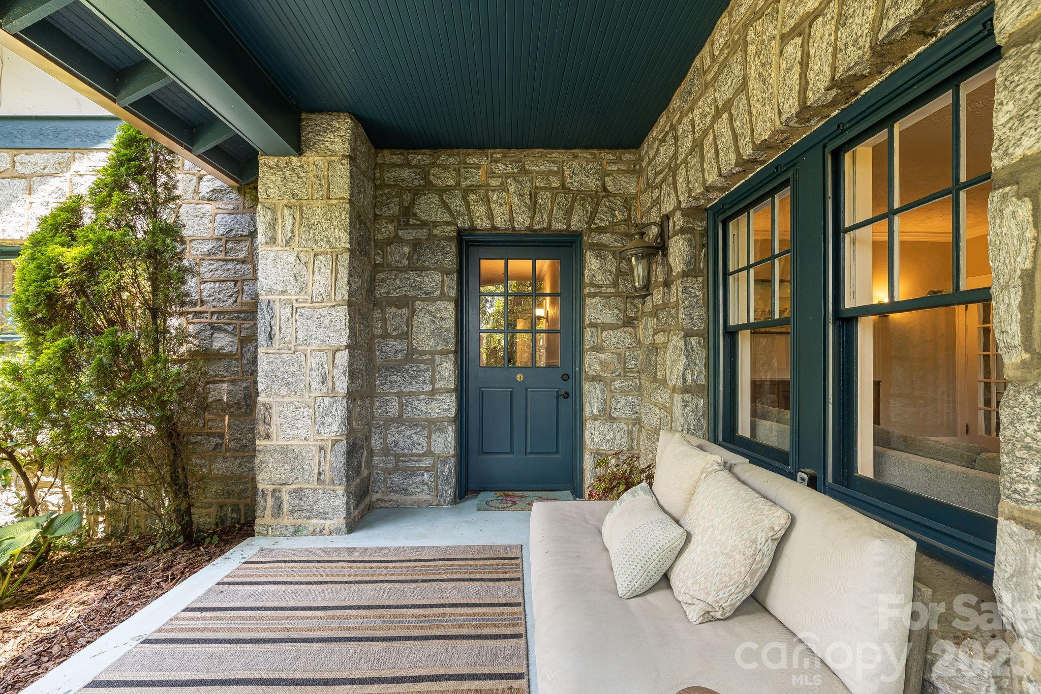 25 Saint Dunstans Circle Property Photo 31