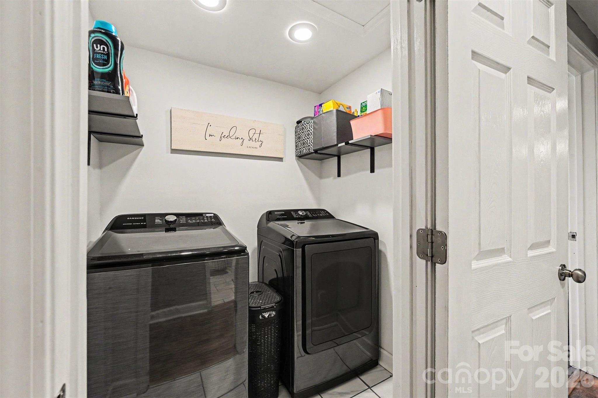 561 Primrose Lane Property Photo 10