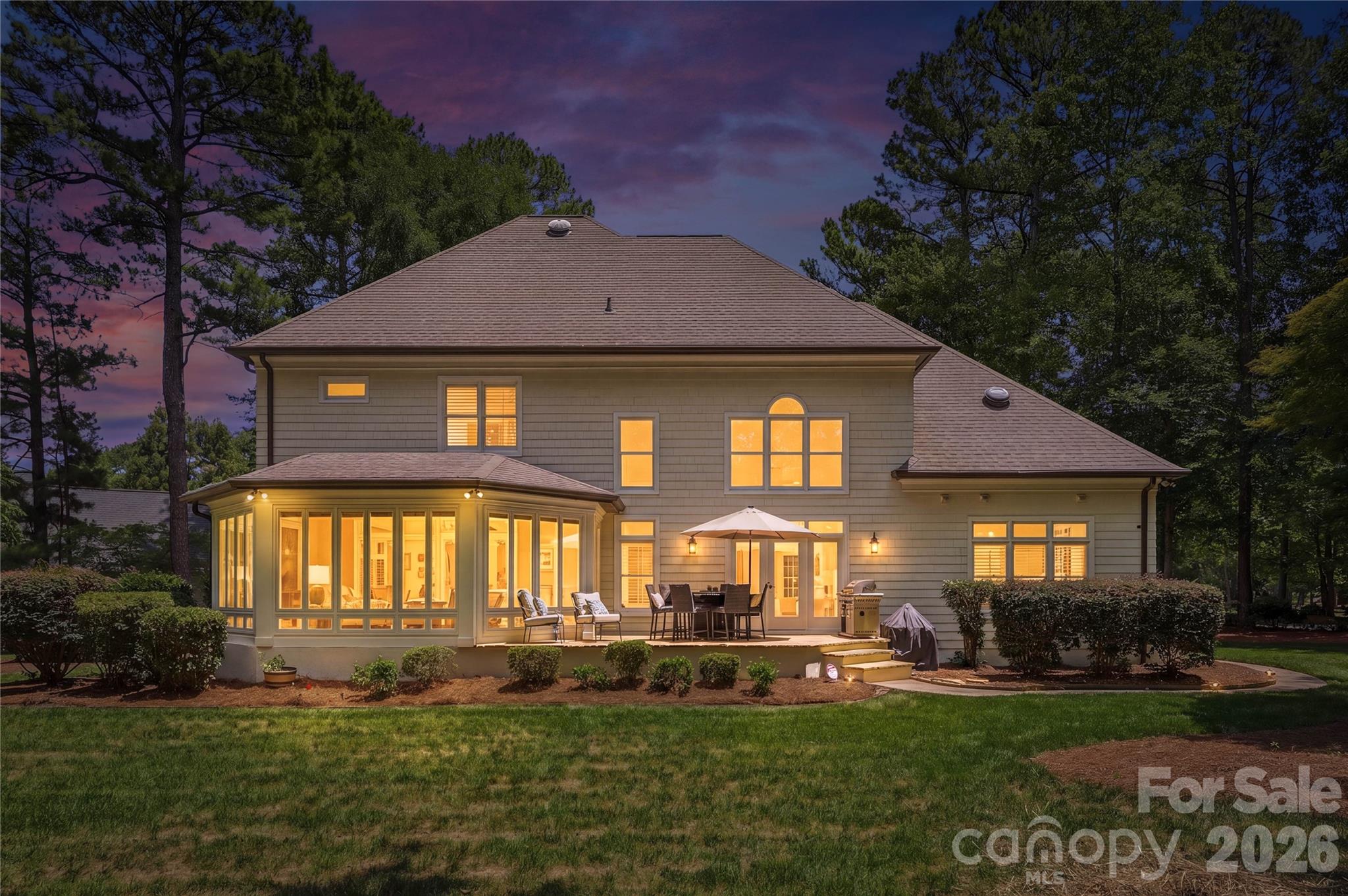 103 White Crest Court Property Photo 5