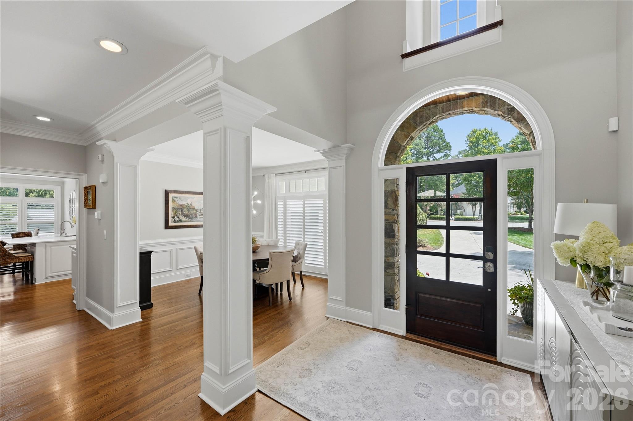 103 White Crest Court Property Photo 8