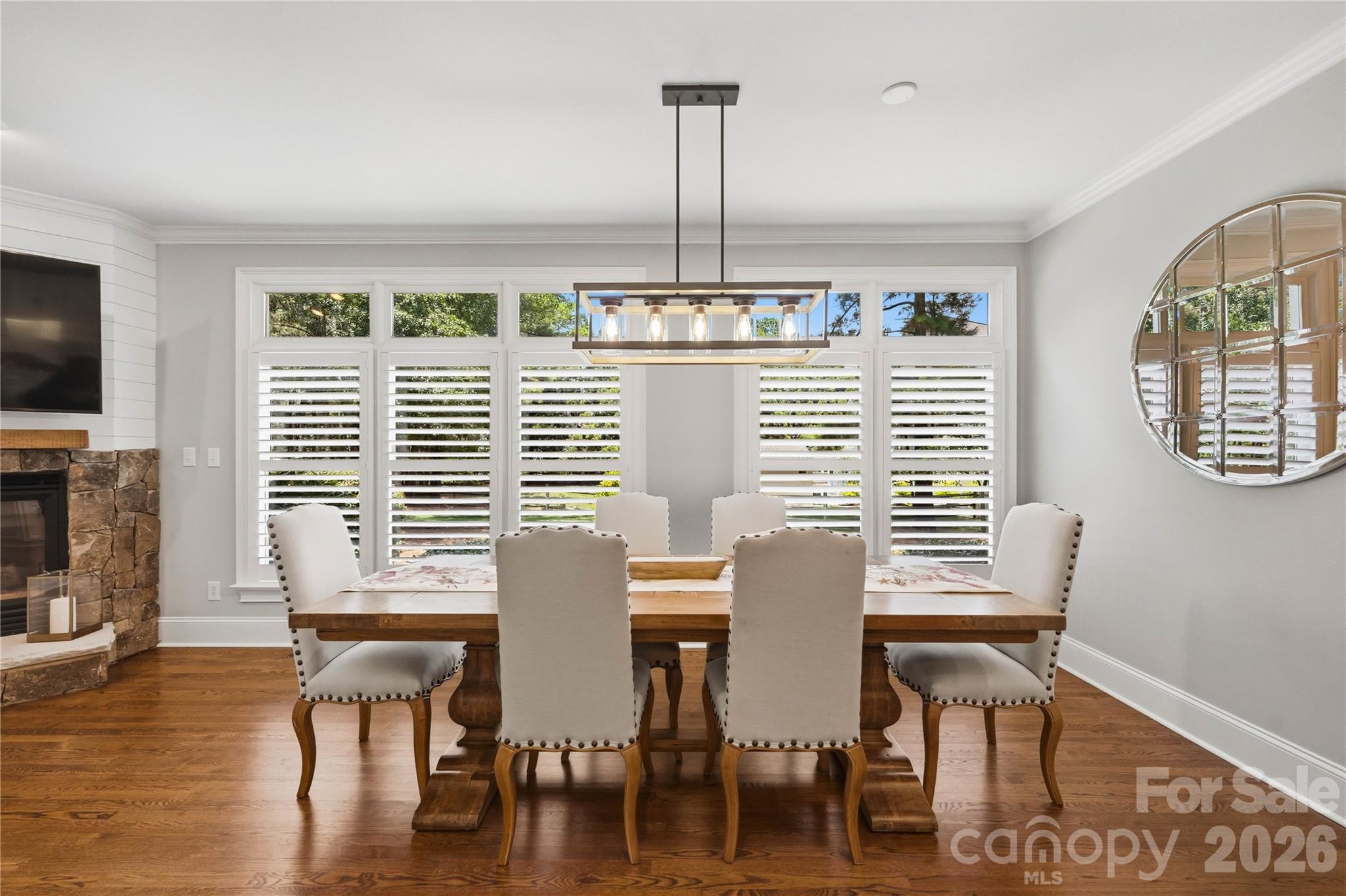 103 White Crest Court Property Photo 16