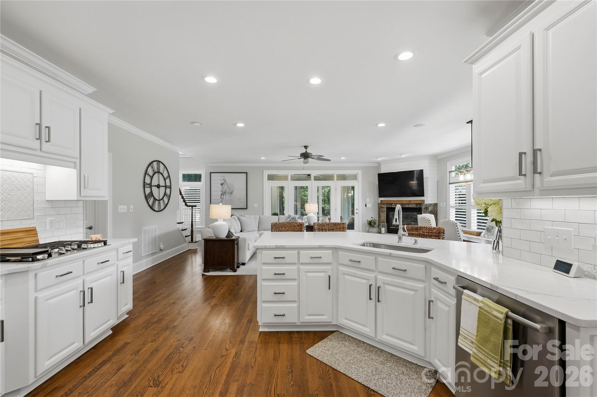 103 White Crest Court Property Photo 19