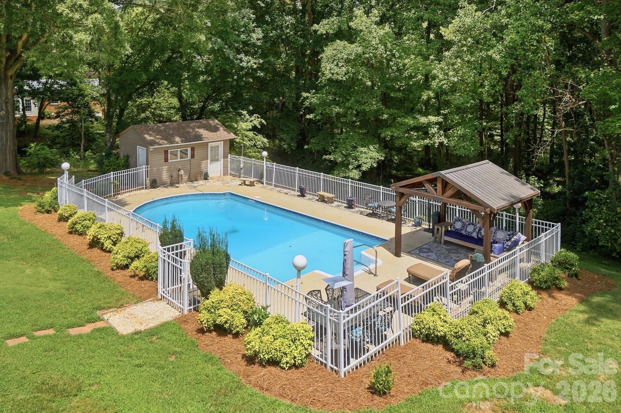 107 Mistywood Drive Property Photo 33