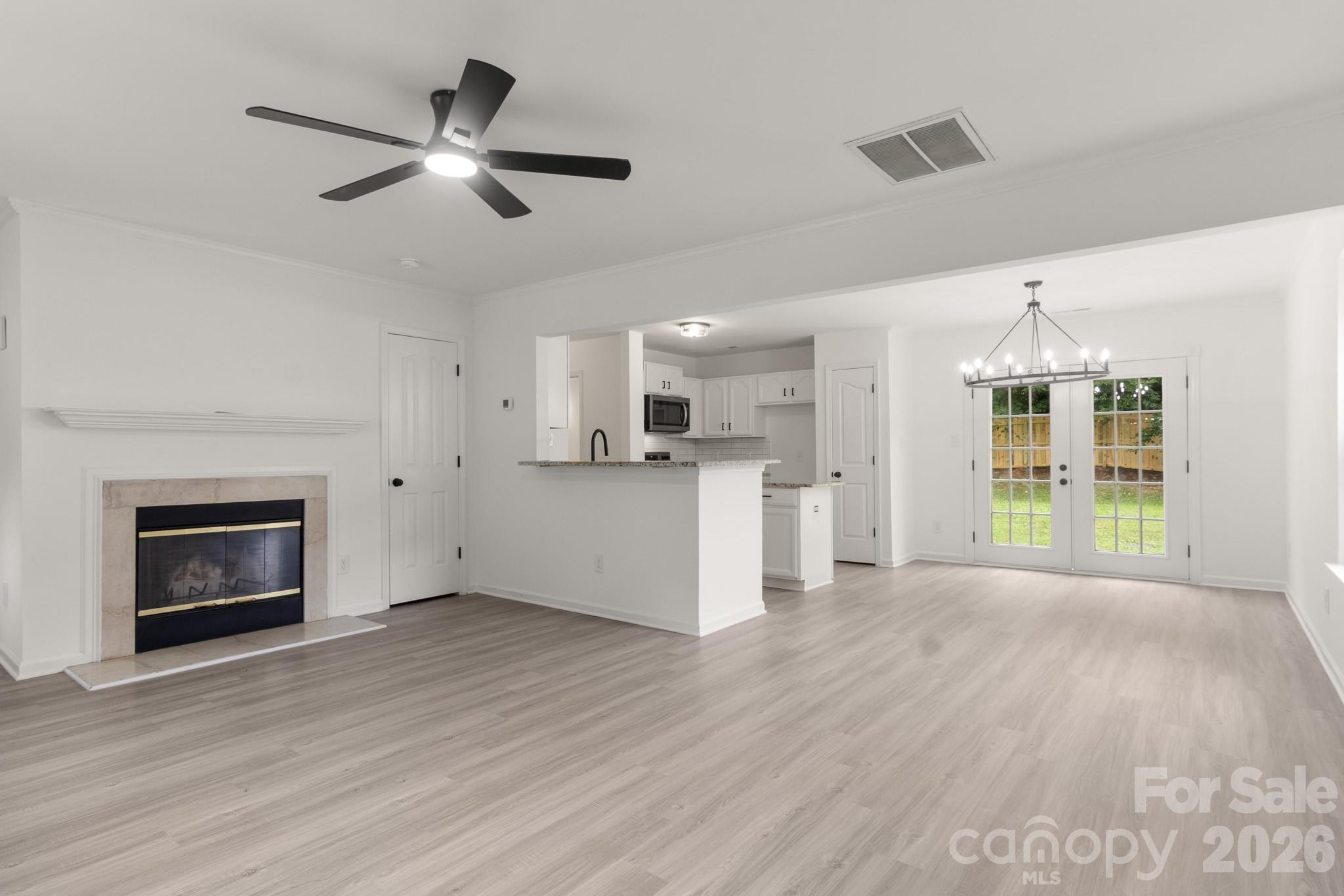 11125 Northwoods Forest Drive Property Photo 3