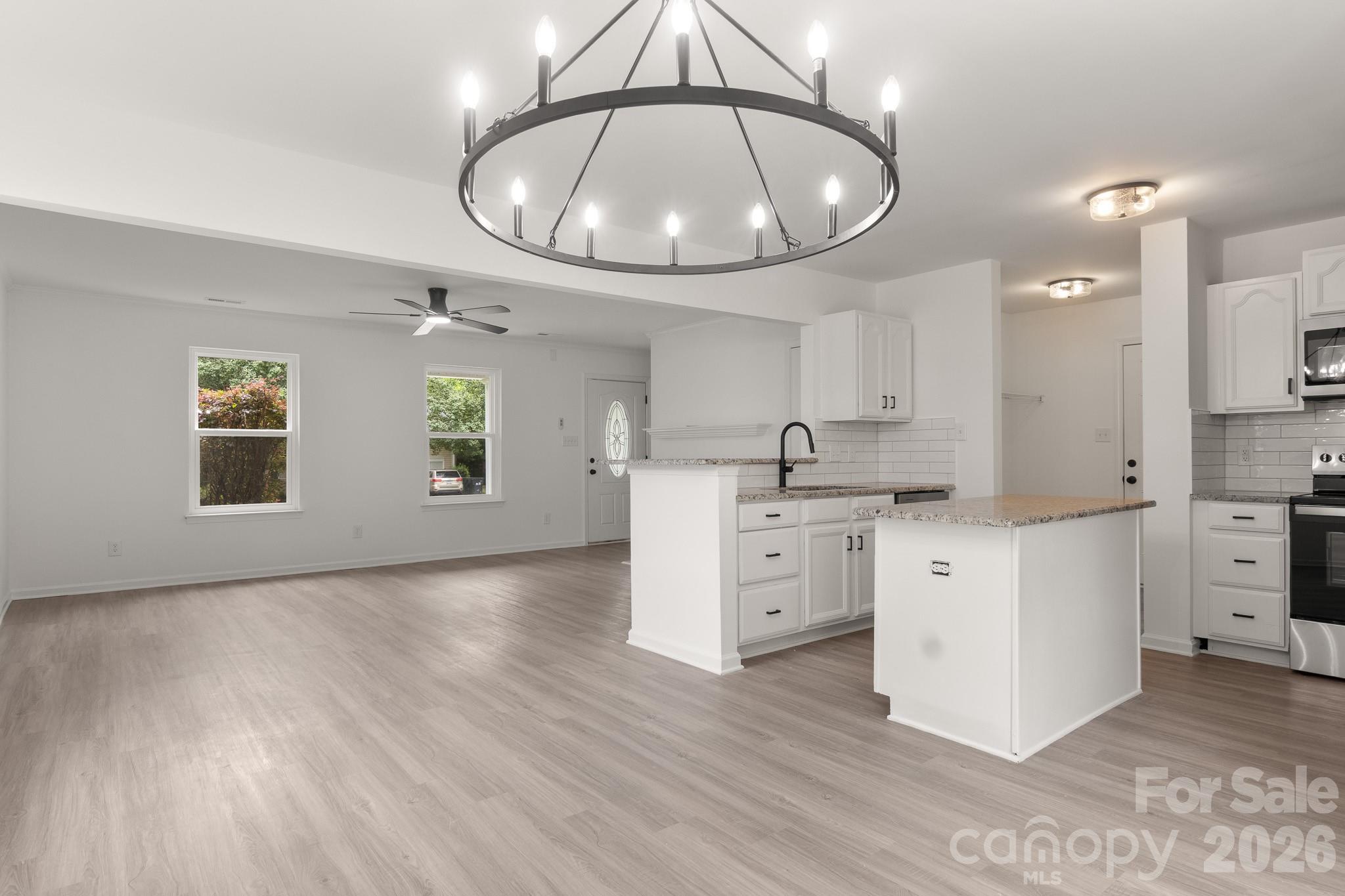 11125 Northwoods Forest Drive Property Photo 7