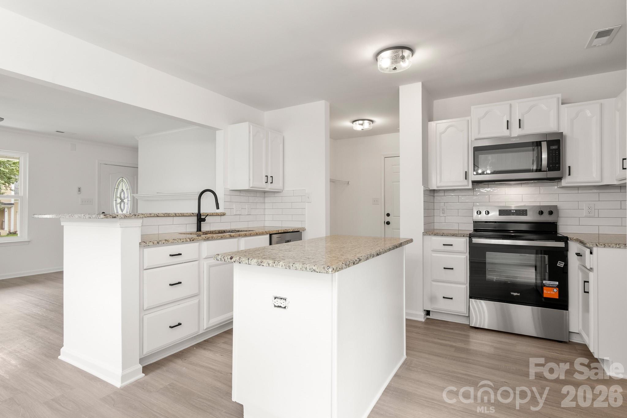 11125 Northwoods Forest Drive Property Photo 11