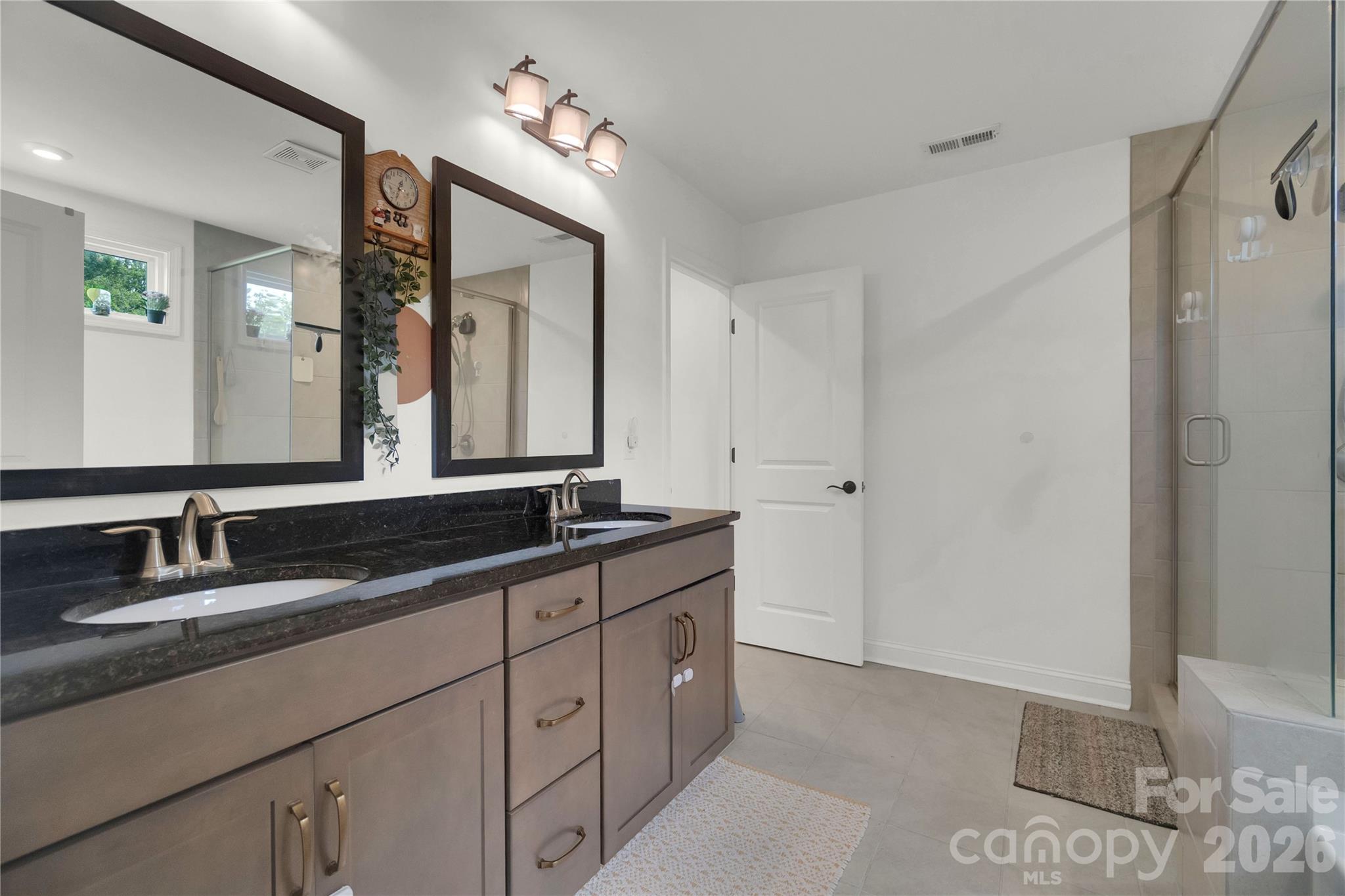 14314 Aikenwood Drive Property Photo 13