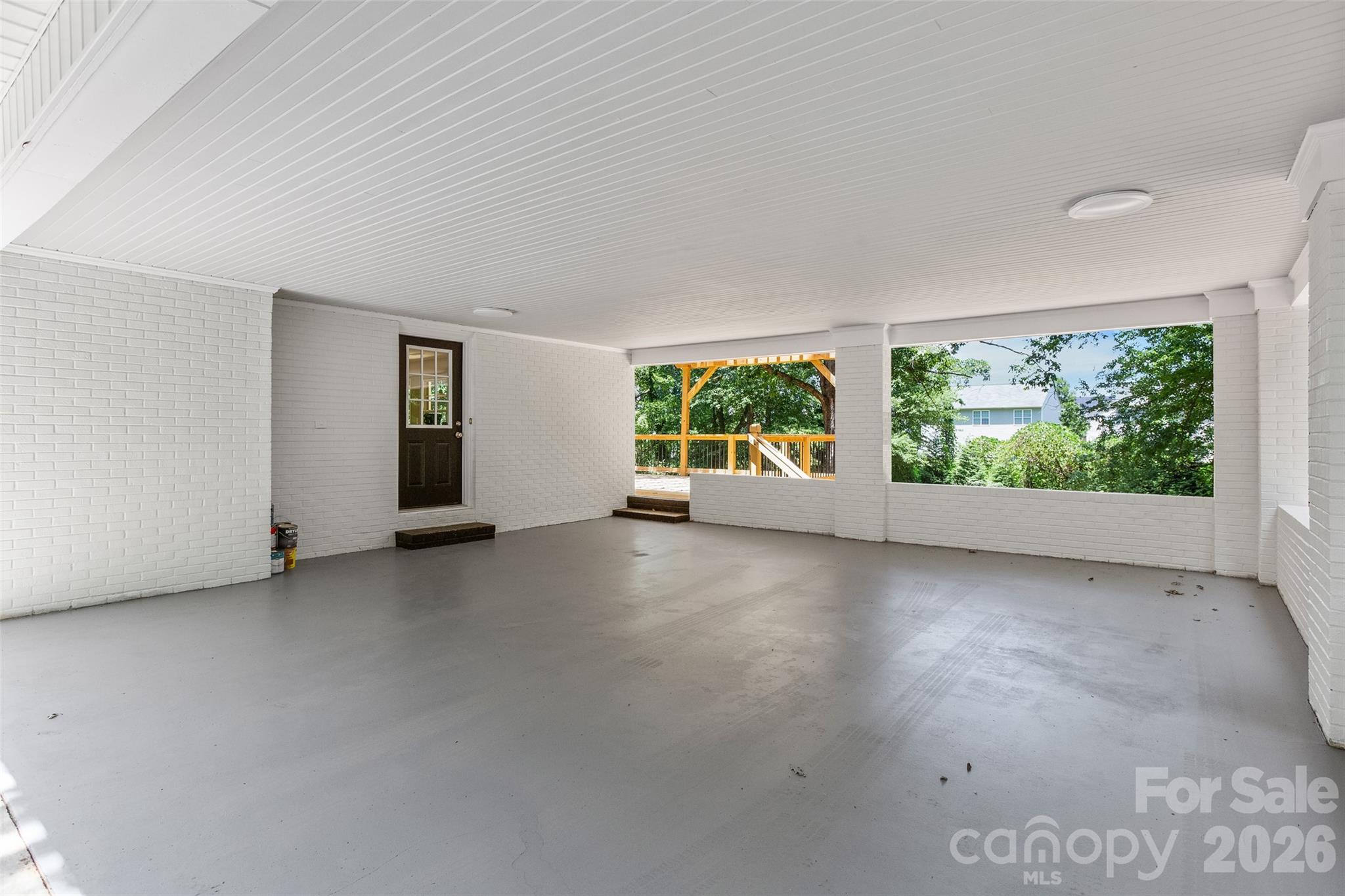 840 Marions Country Lane Property Photo 3