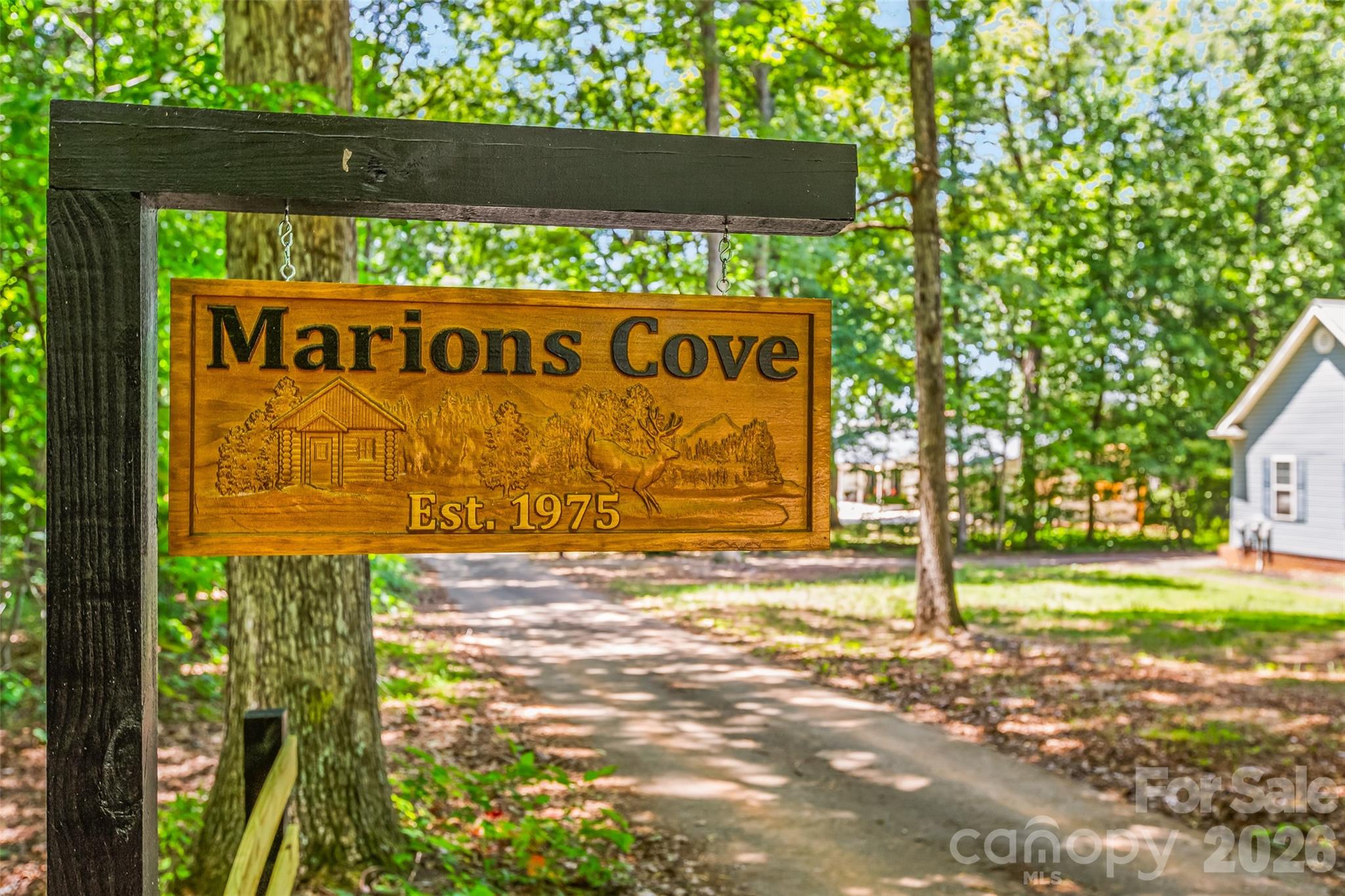 840 Marions Country Lane Property Photo 4