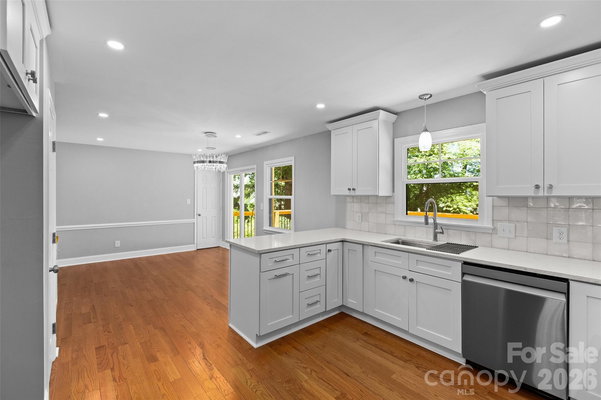 840 Marions Country Lane Property Photo 8
