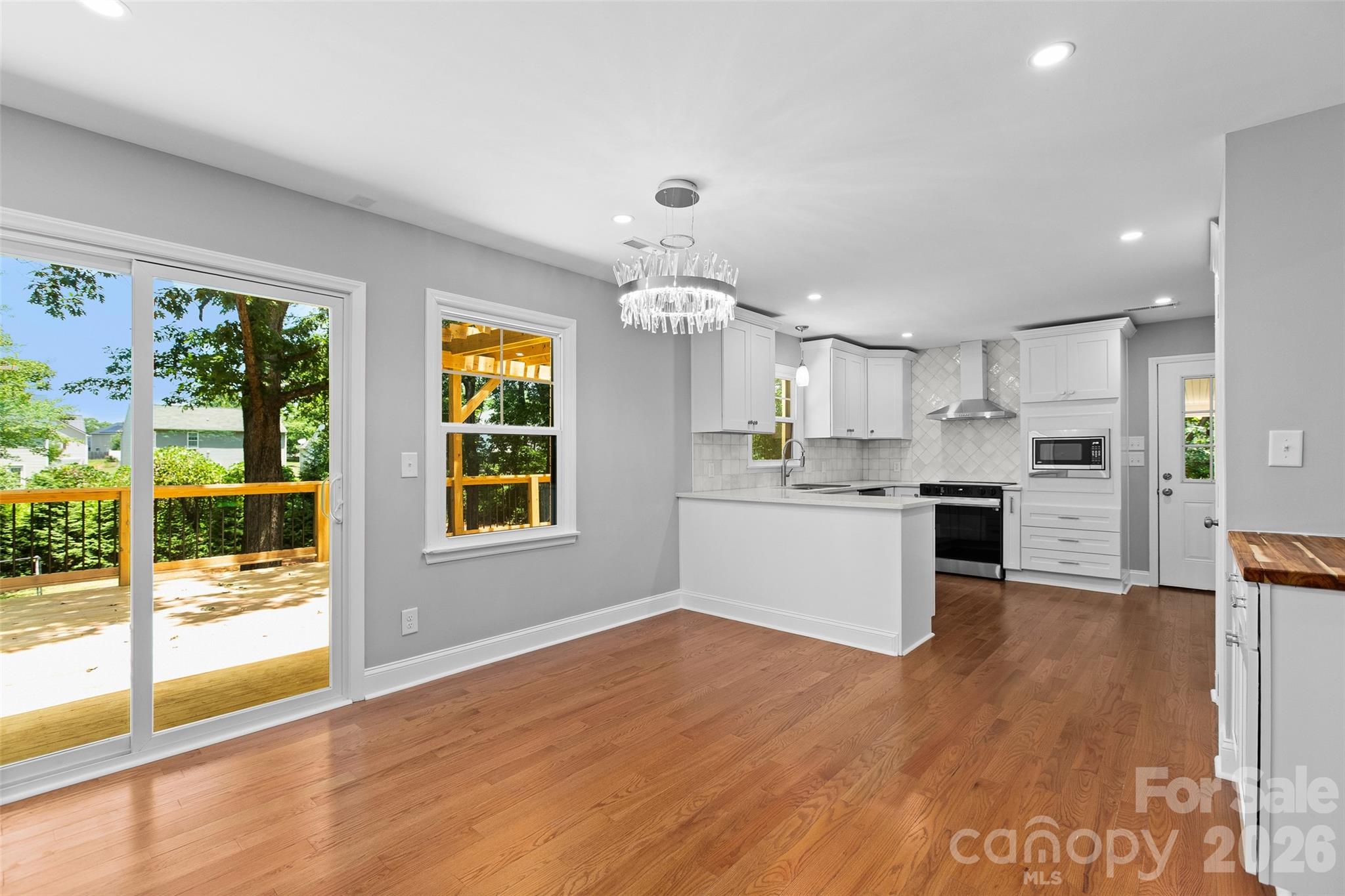 840 Marions Country Lane Property Photo 11