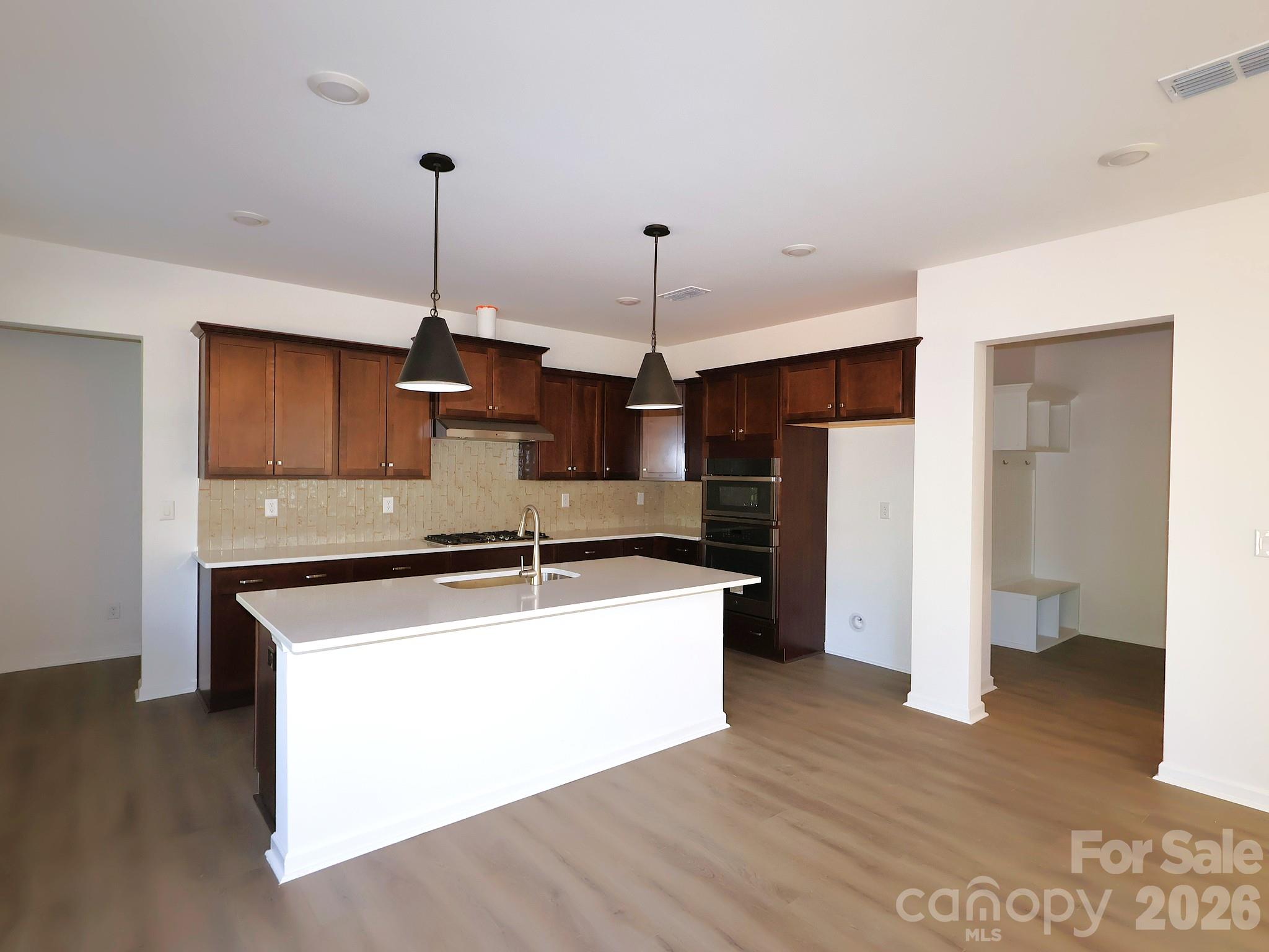 246 Amber Glen Drive Property Photo 4