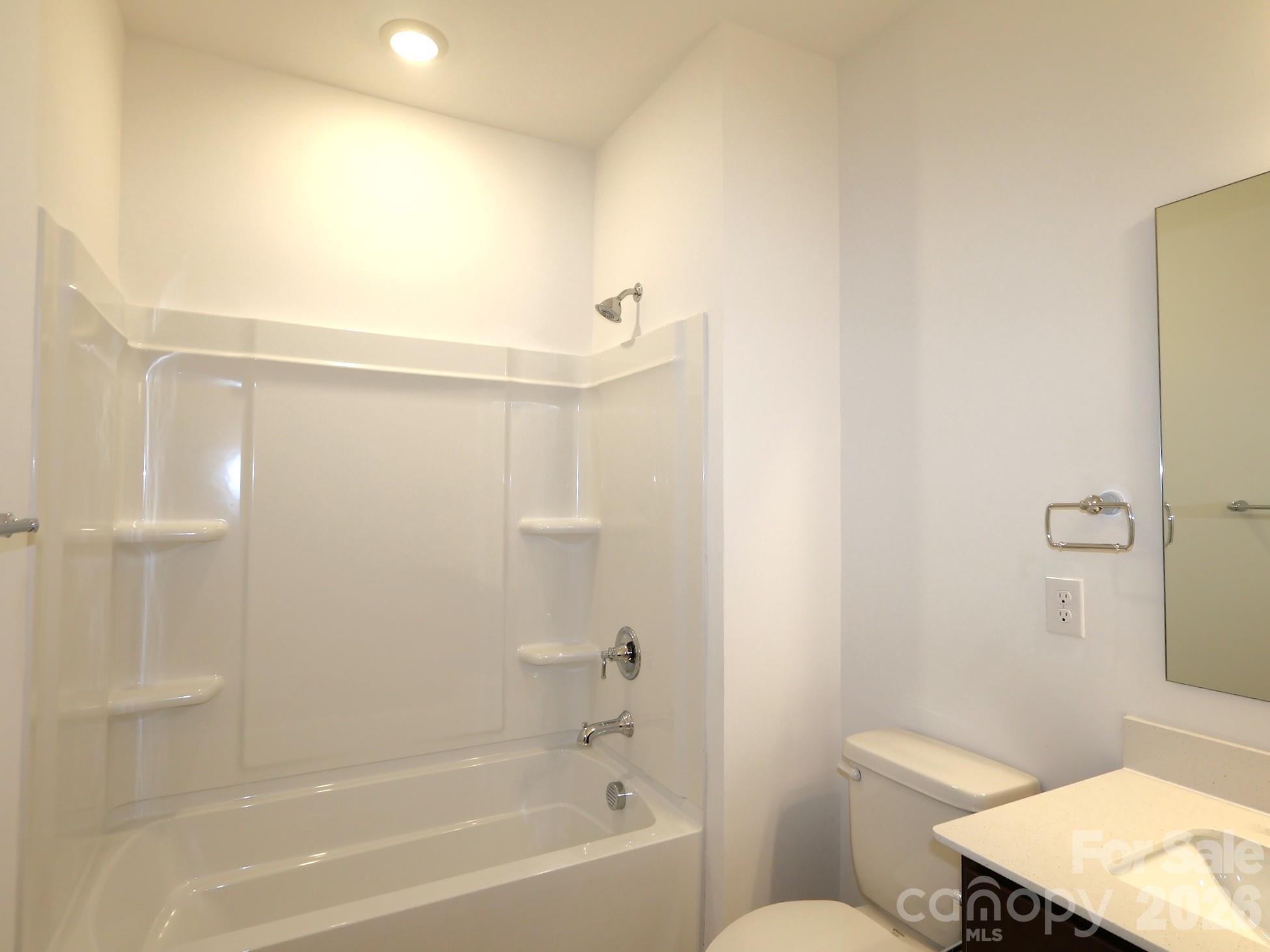 246 Amber Glen Drive Property Photo 13