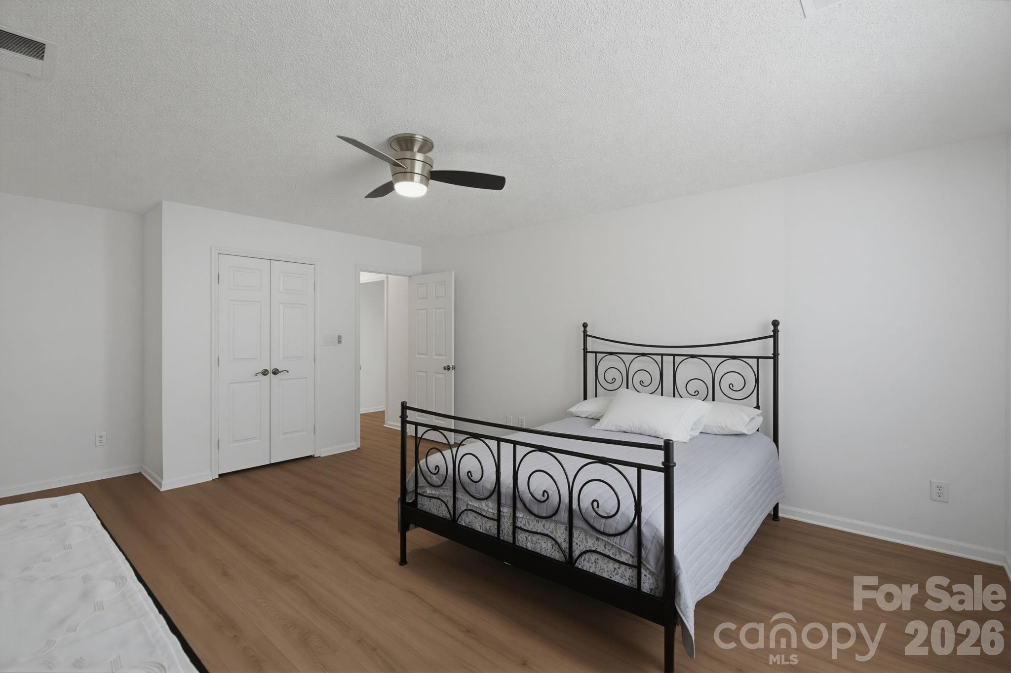 6813 Neuhoff Lane Property Photo 16