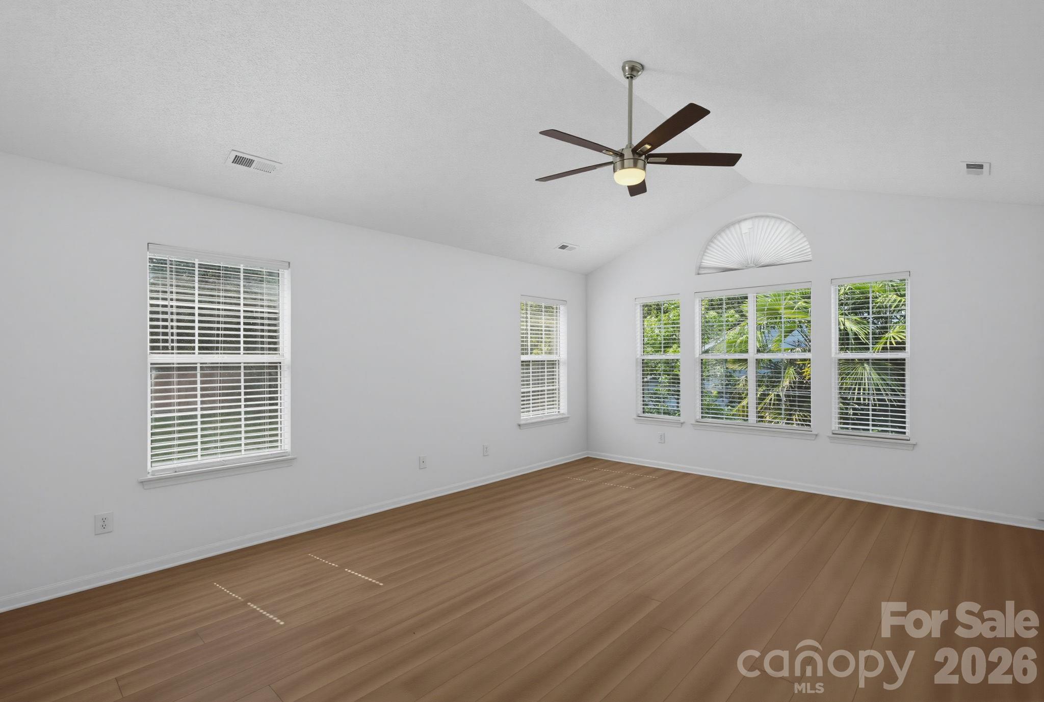6813 Neuhoff Lane Property Photo 17