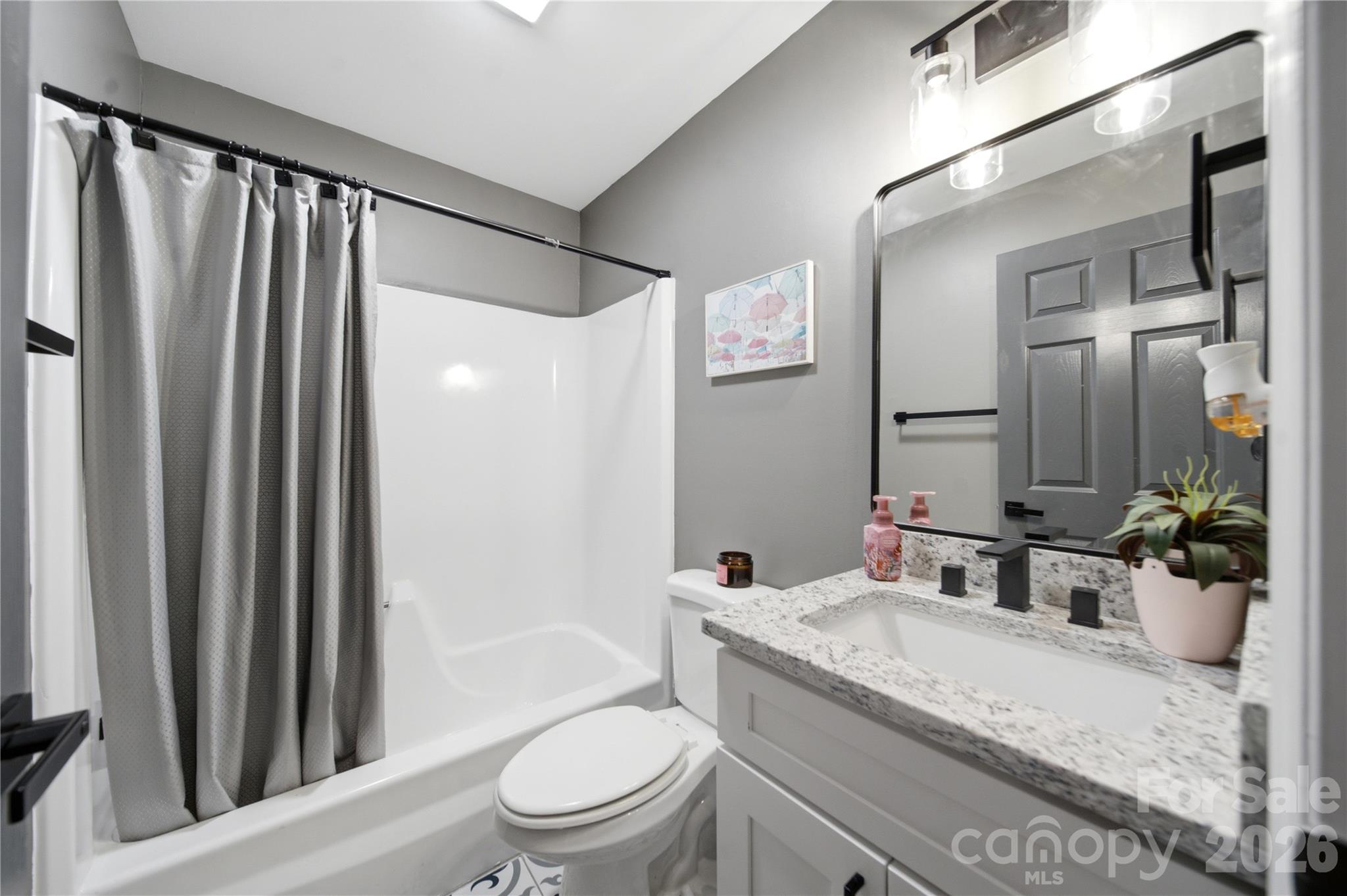 131 Hickory Lane Property Photo 12