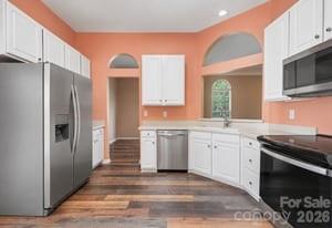 4017 Guilford Court Property Photo 10