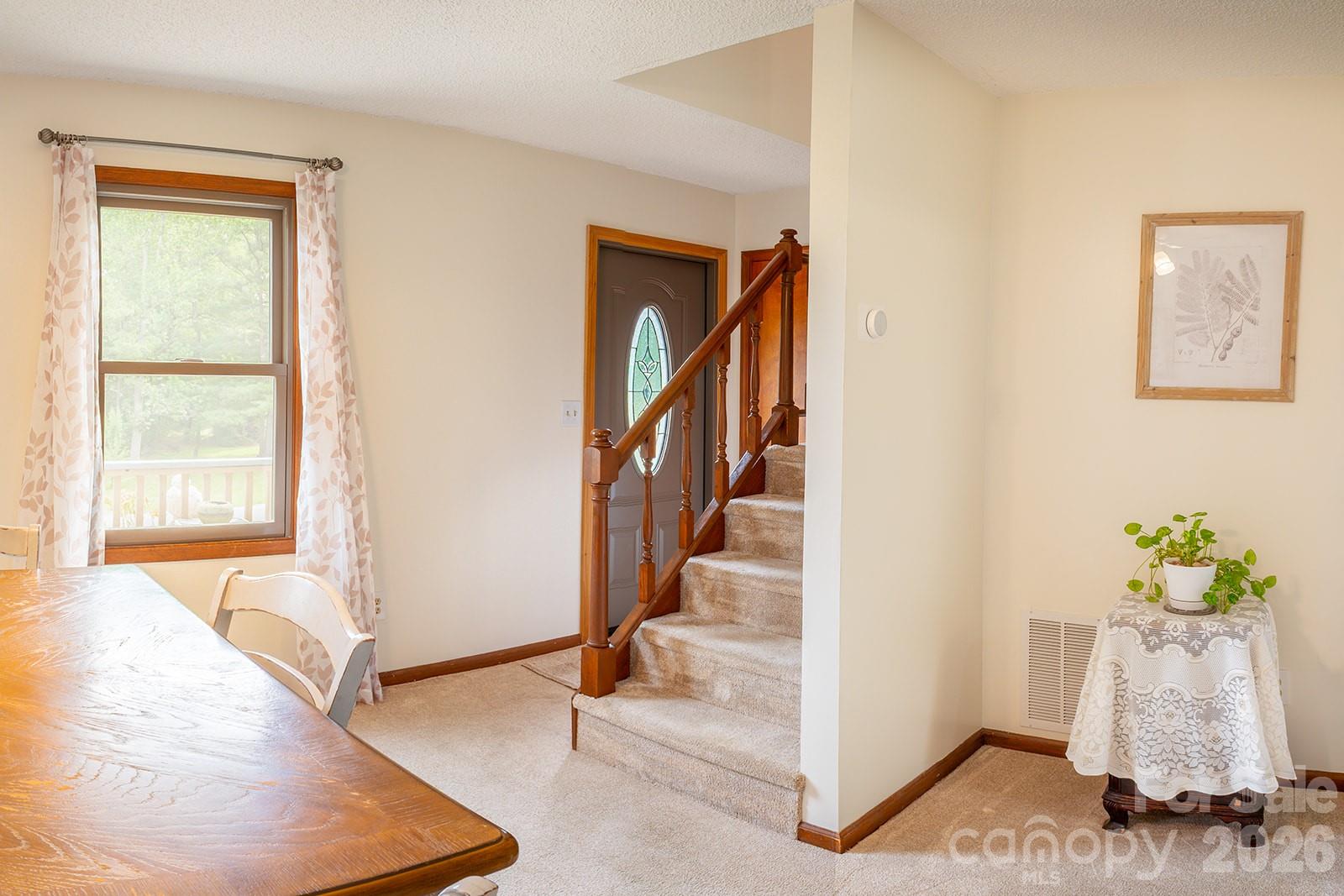 100 Forest Park Drive Property Photo 5