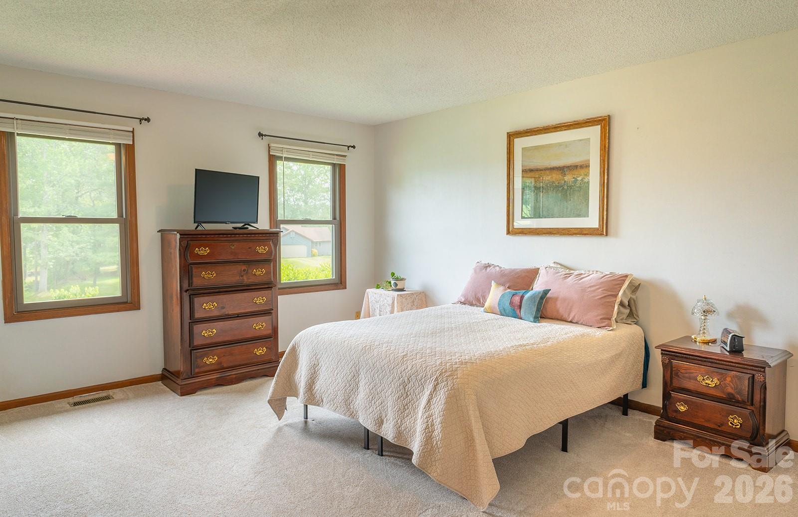 100 Forest Park Drive Property Photo 17