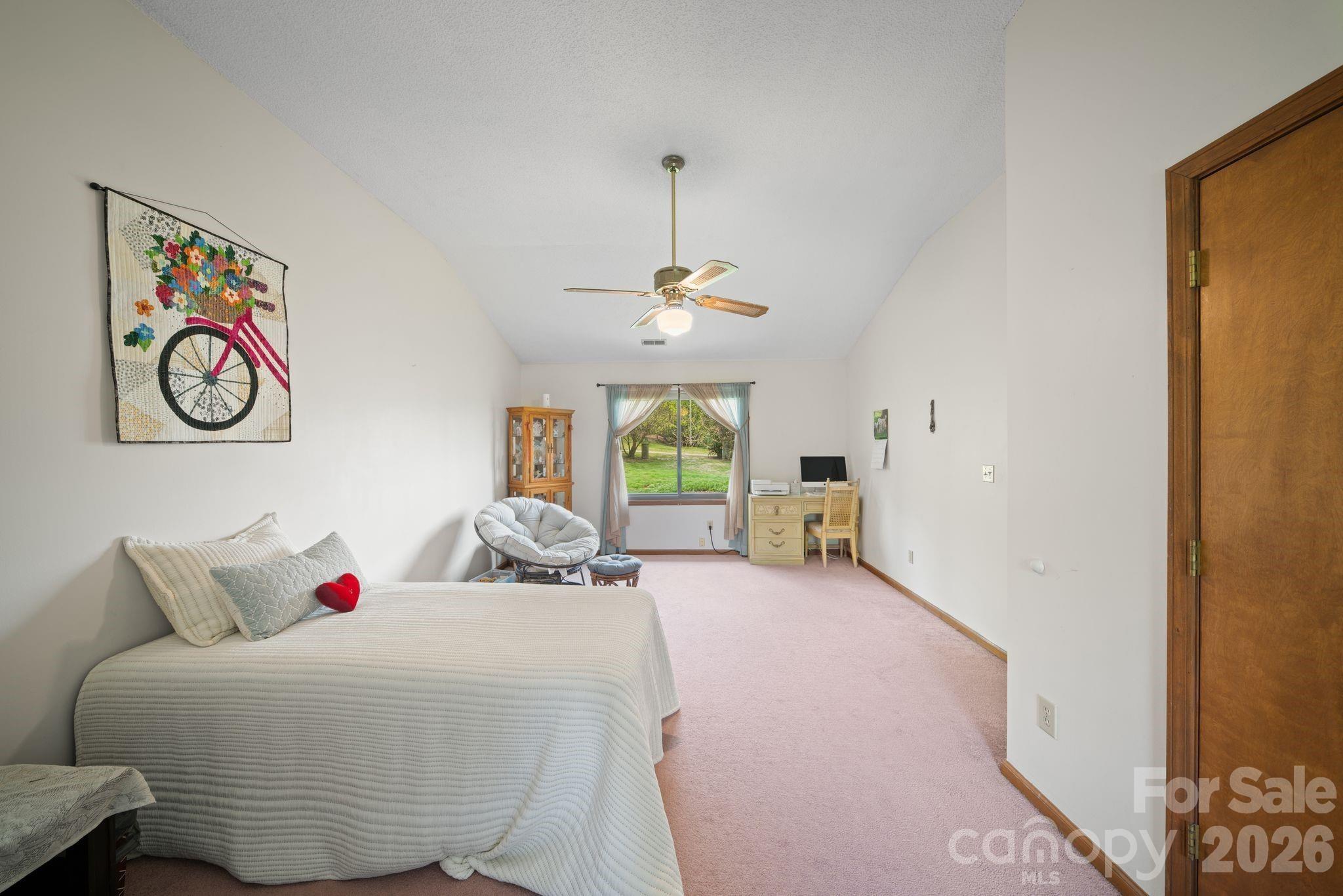 100 Forest Park Drive Property Photo 22