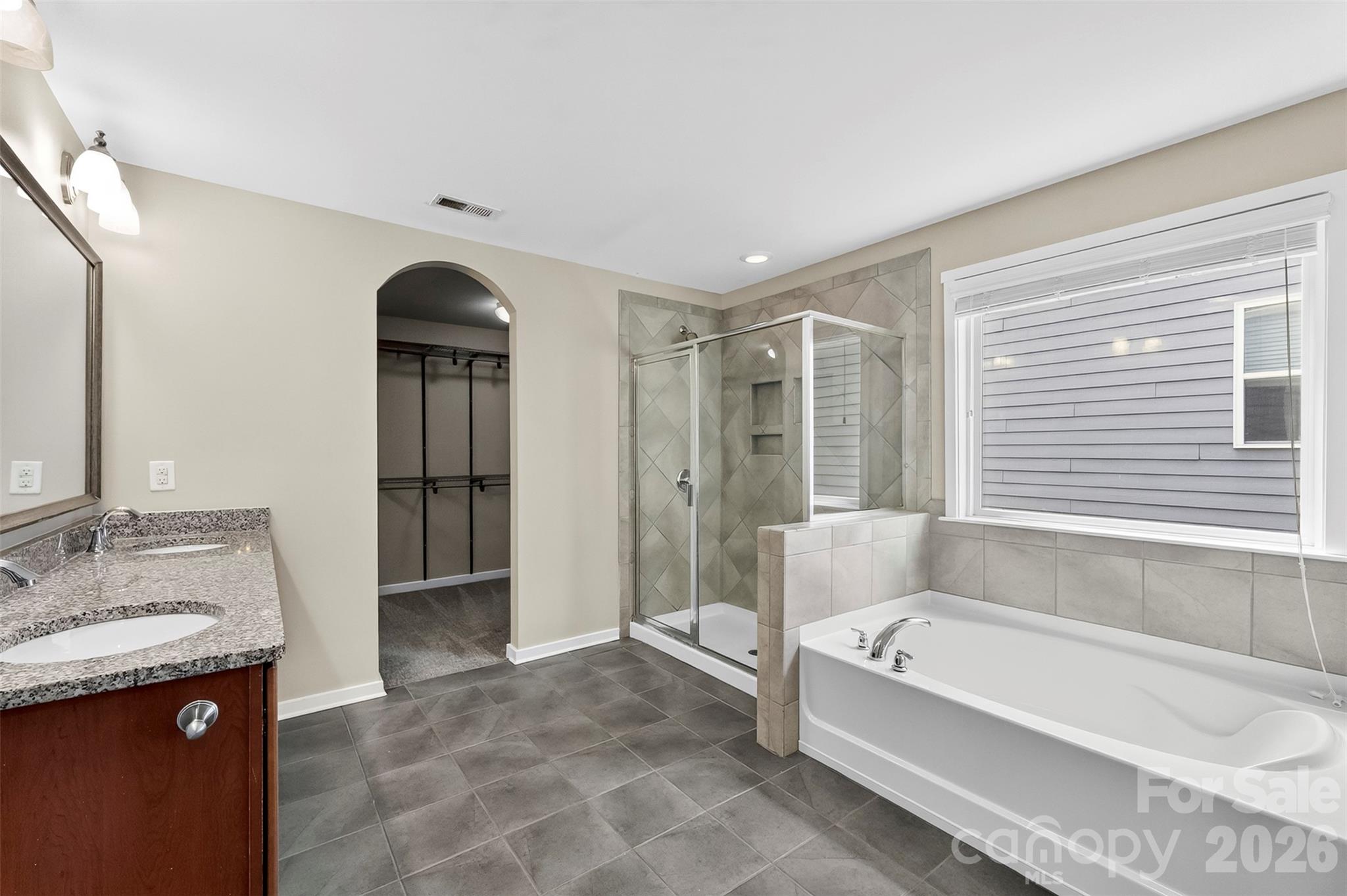 2238 Bluebell Way Property Photo 17