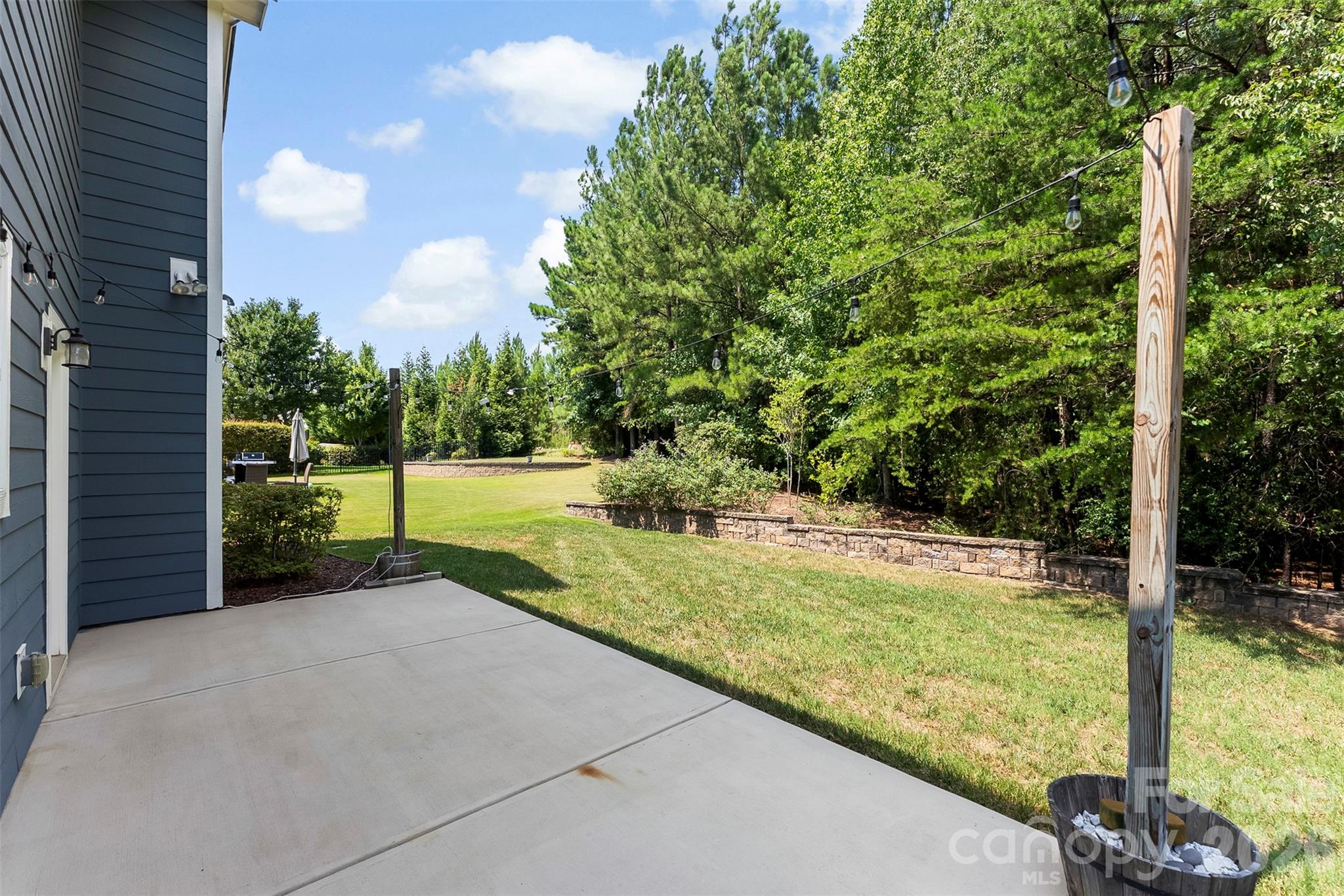 2238 Bluebell Way Property Photo 37